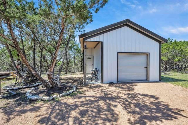 111 Folsom Cv Property Photo 6