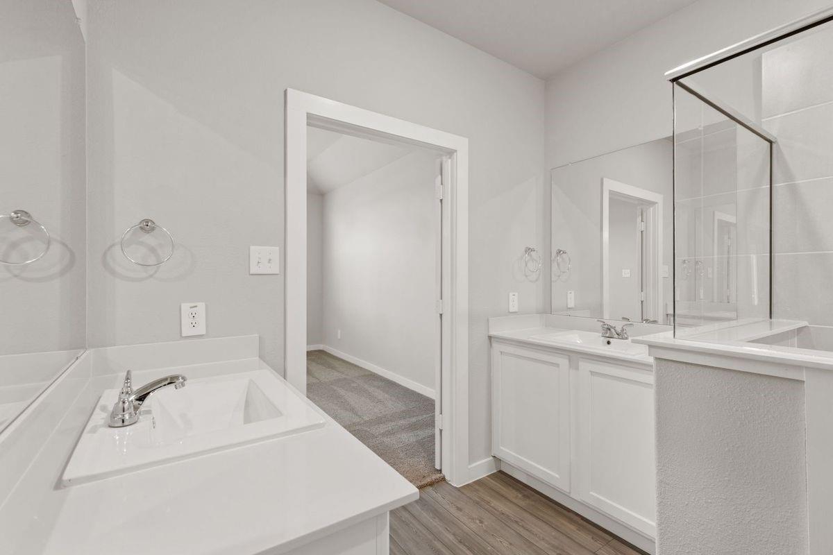 8010 Shining Flor Run Property Photo 9