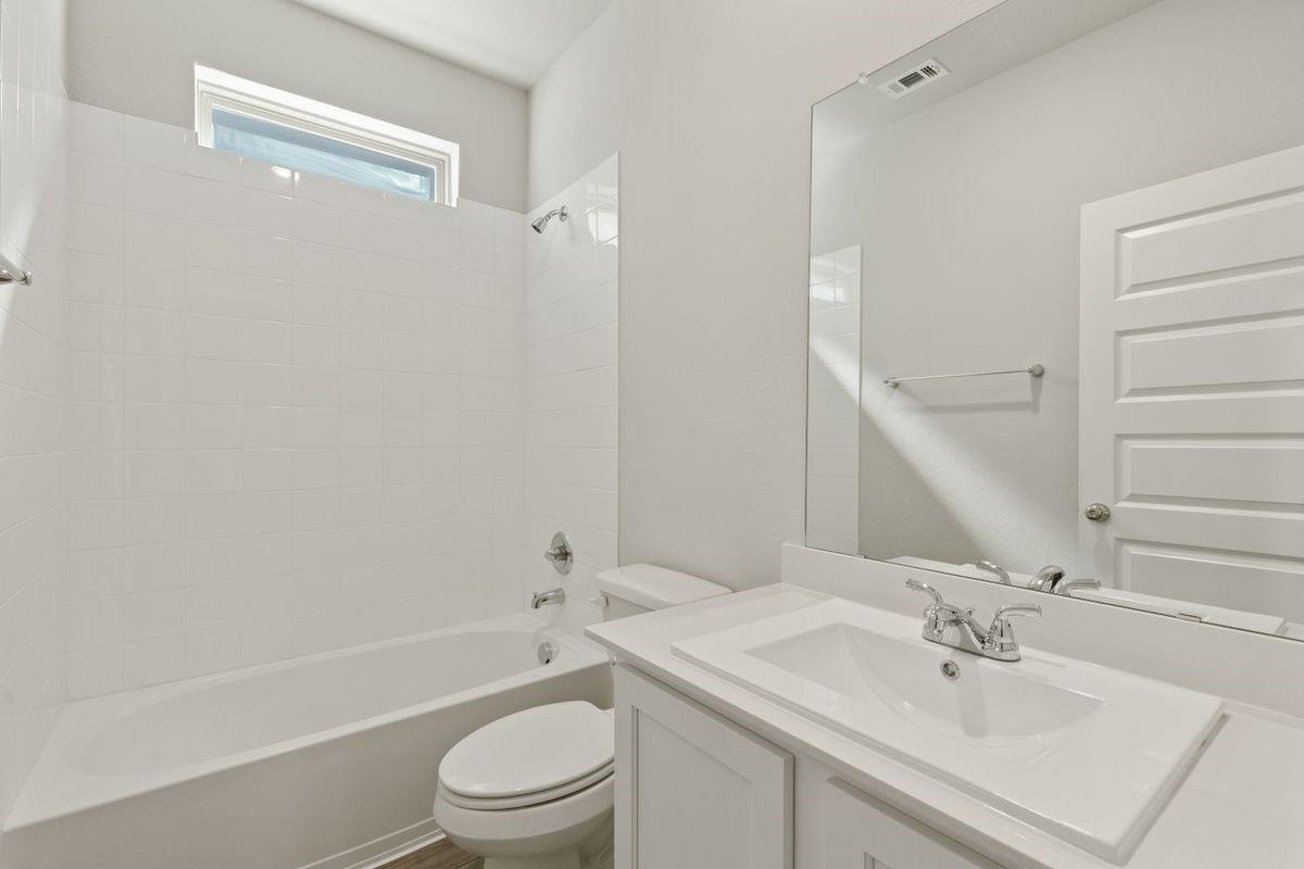 8010 Shining Flor Run Property Photo 11