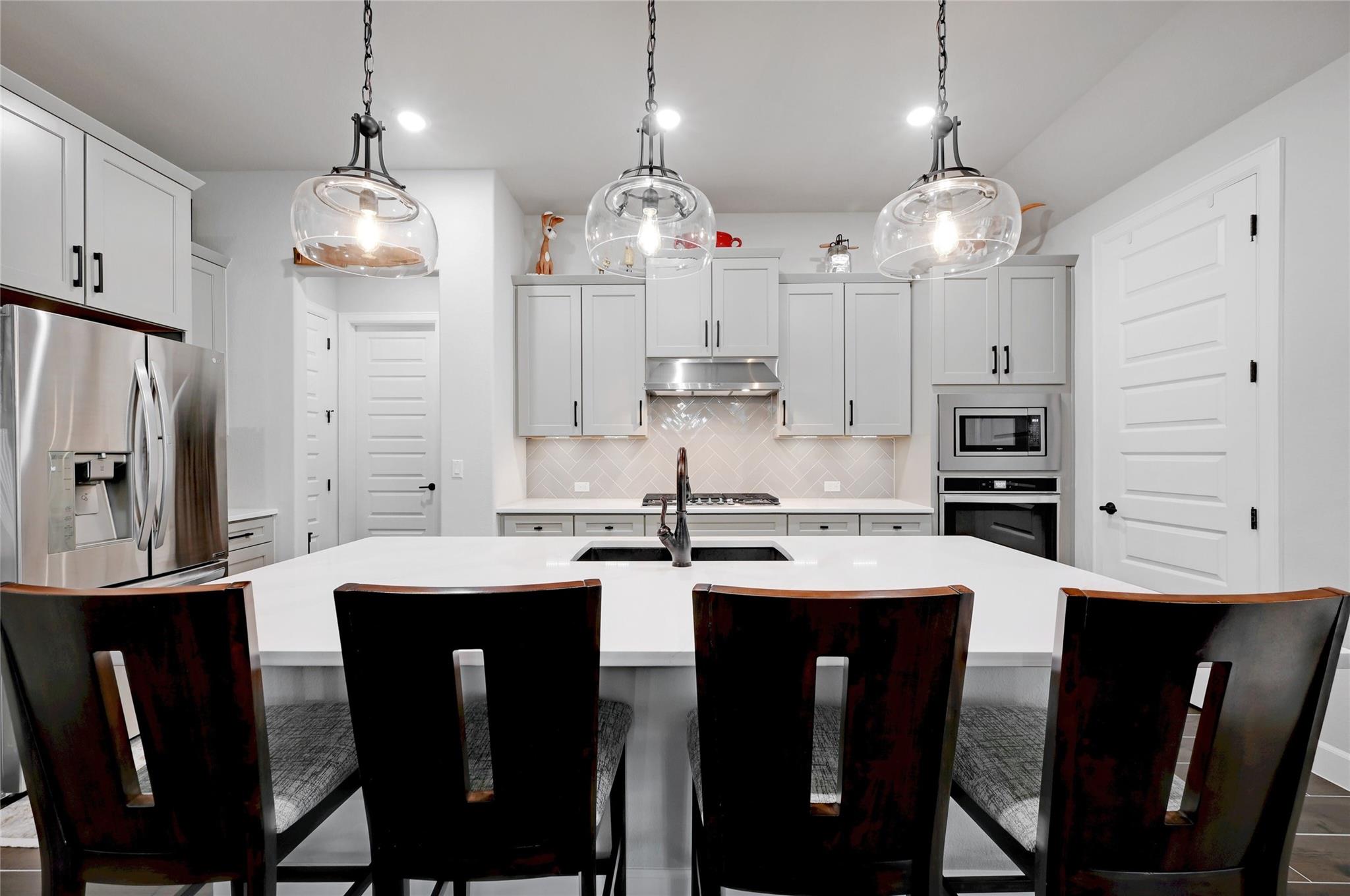 1305 Dancing Oak Ln Property Photo 16