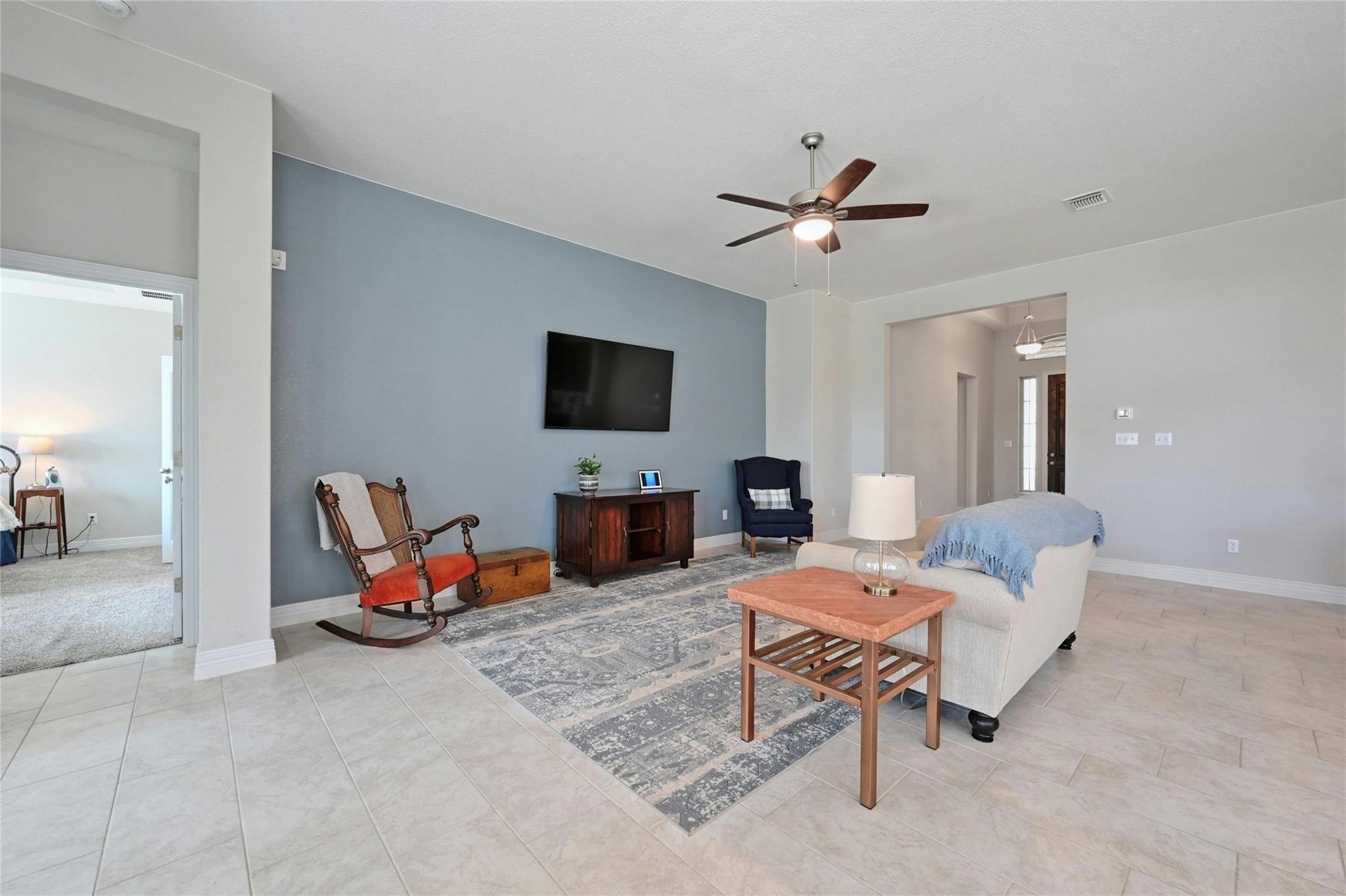 601 Baretta Loop Property Photo 10