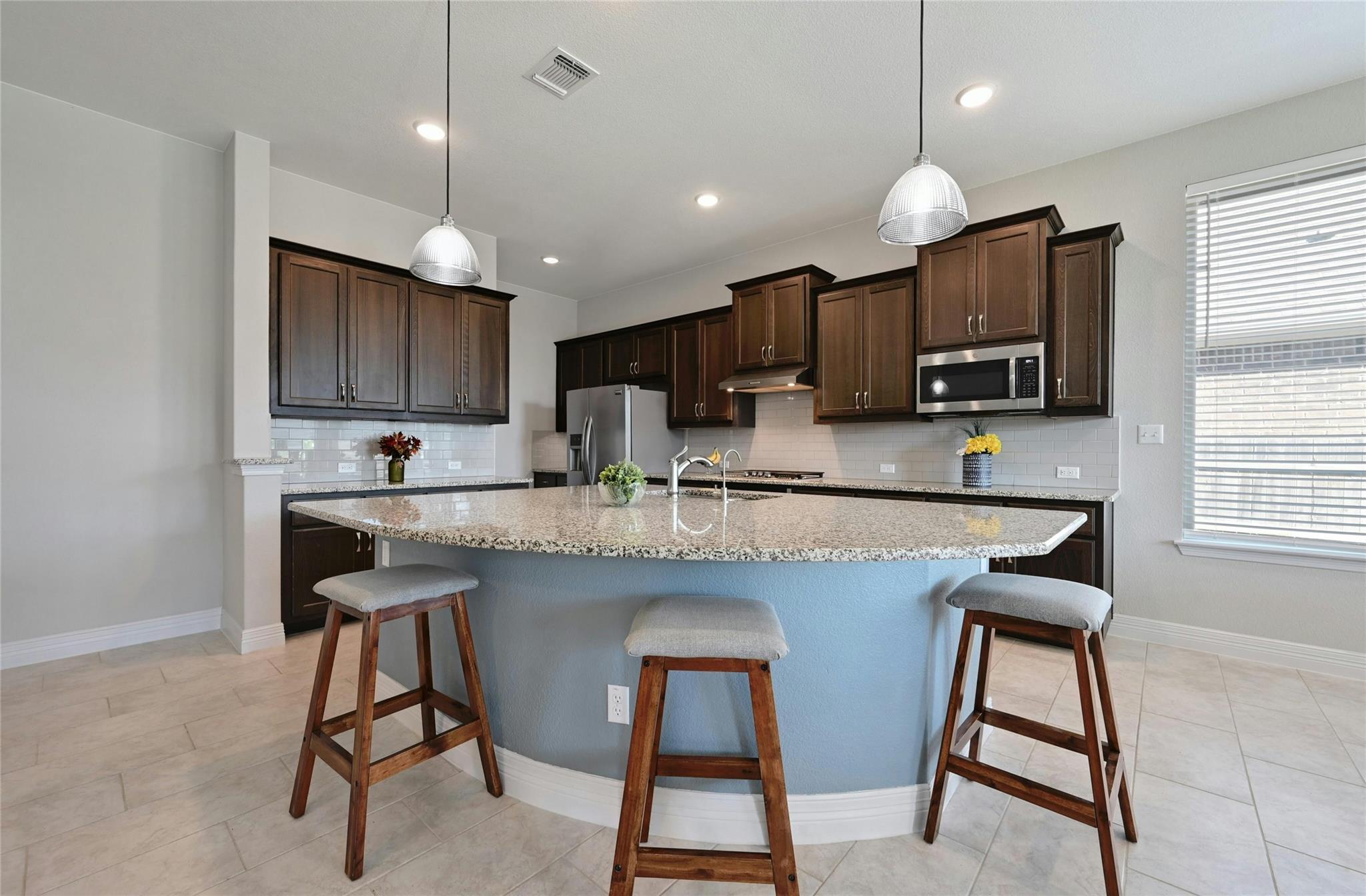 601 Baretta Loop Property Photo 13