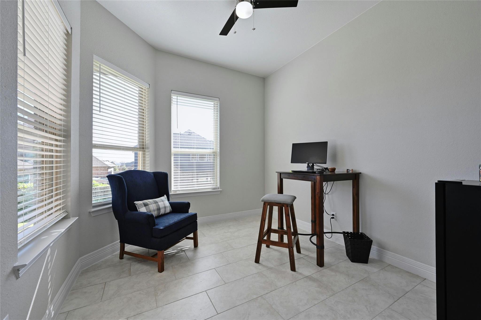 601 Baretta Loop Property Photo 16