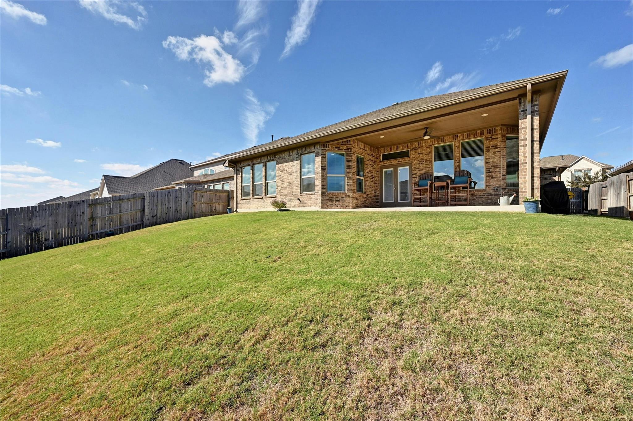 601 Baretta Loop Property Photo 28