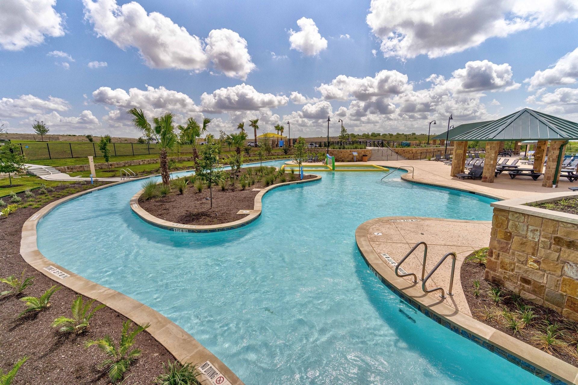 601 Baretta Loop Property Photo 32