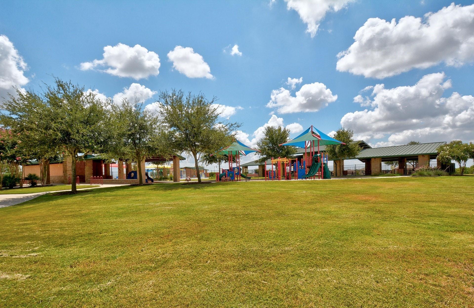 601 Baretta Loop Property Photo 35