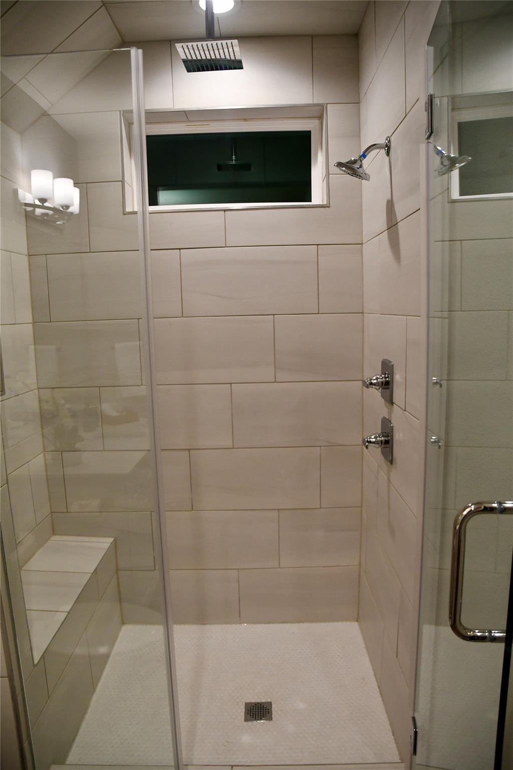 803 E 32 2 Property Photo 32