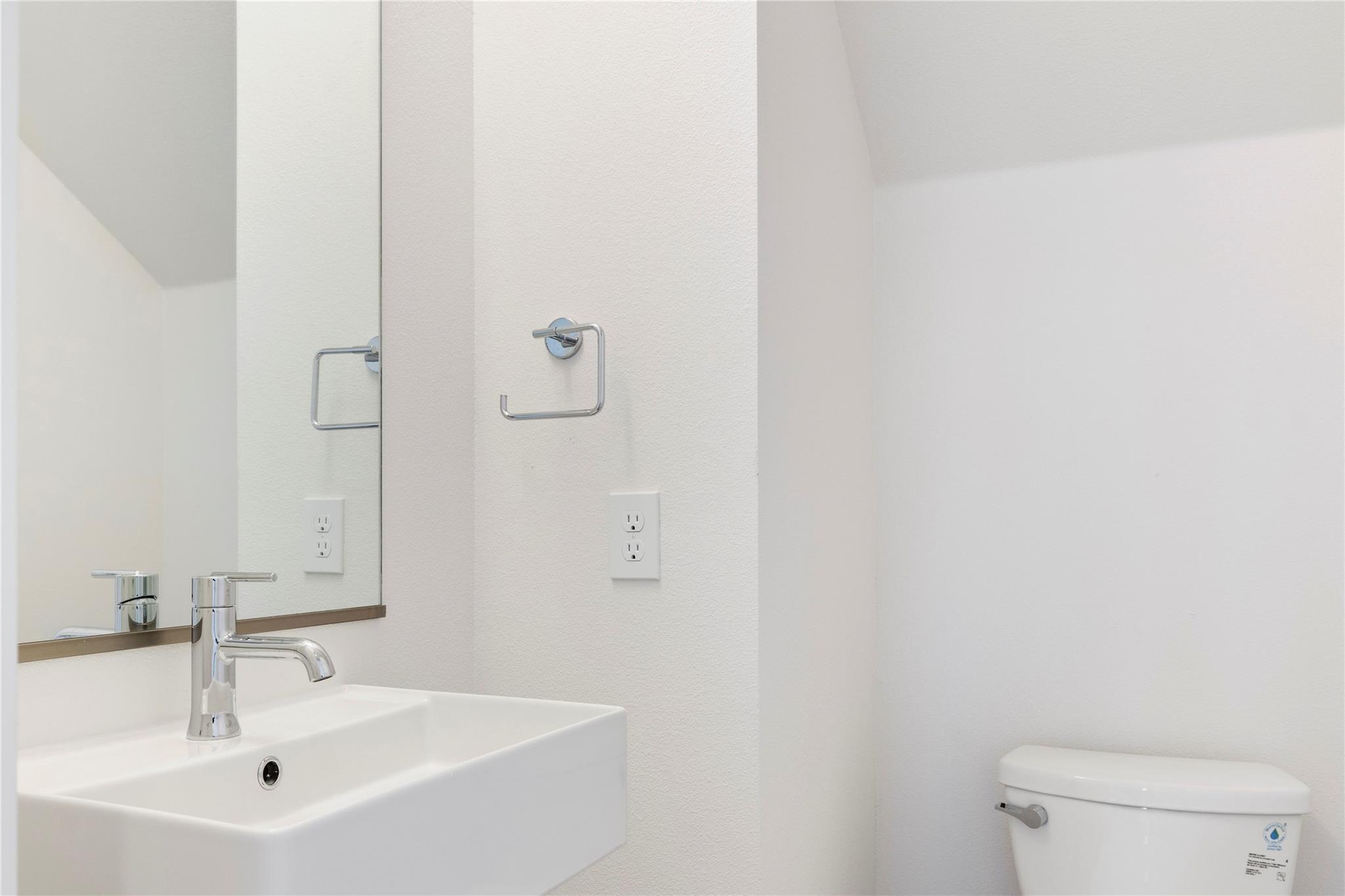 2113 E M Franklin Ave 1102 Property Photo 14