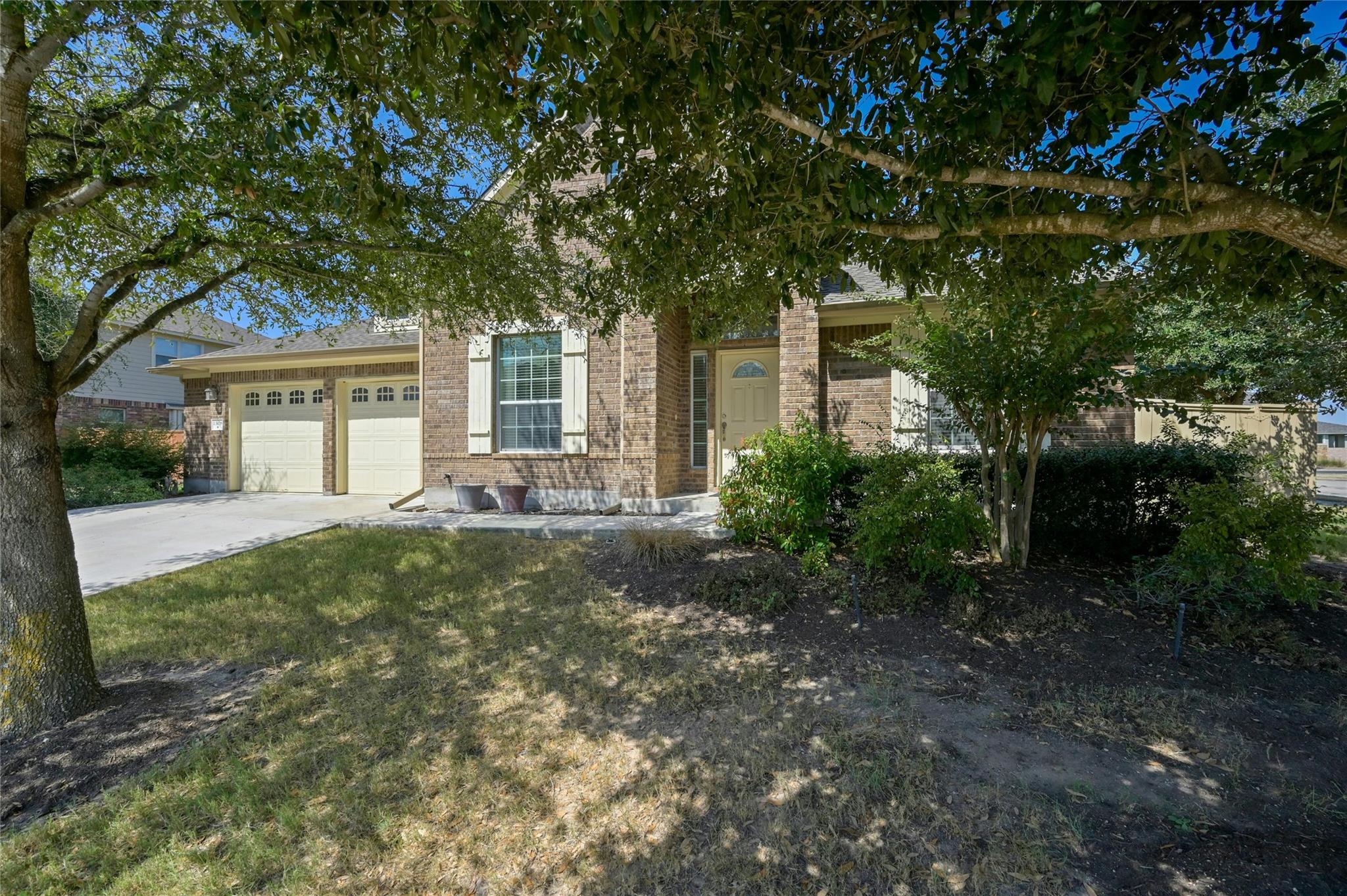 13108 Craven Ln Property Photo 4