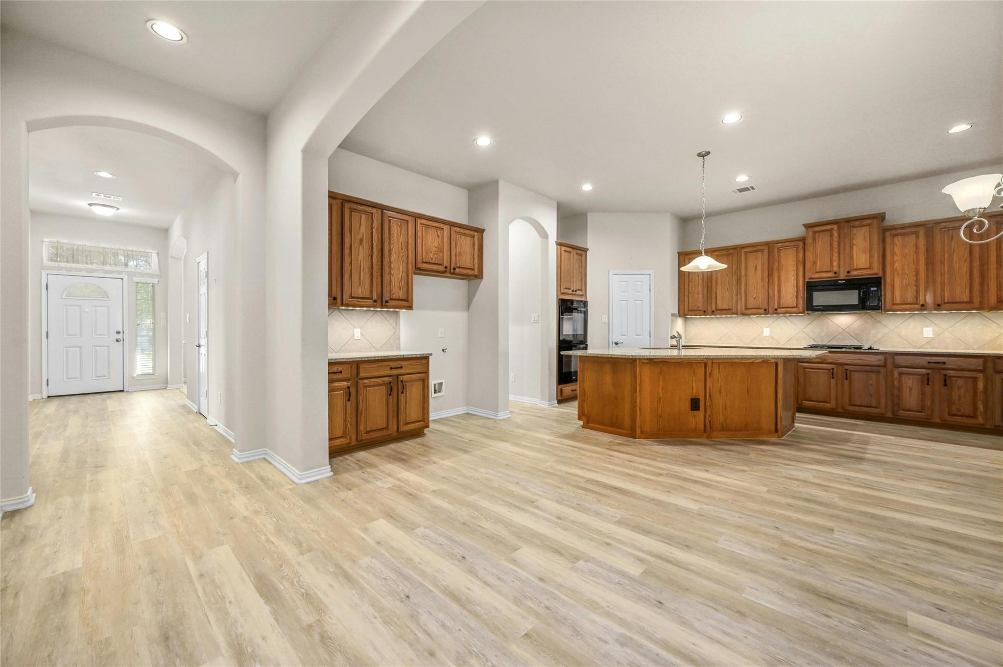 13108 Craven Ln Property Photo 11