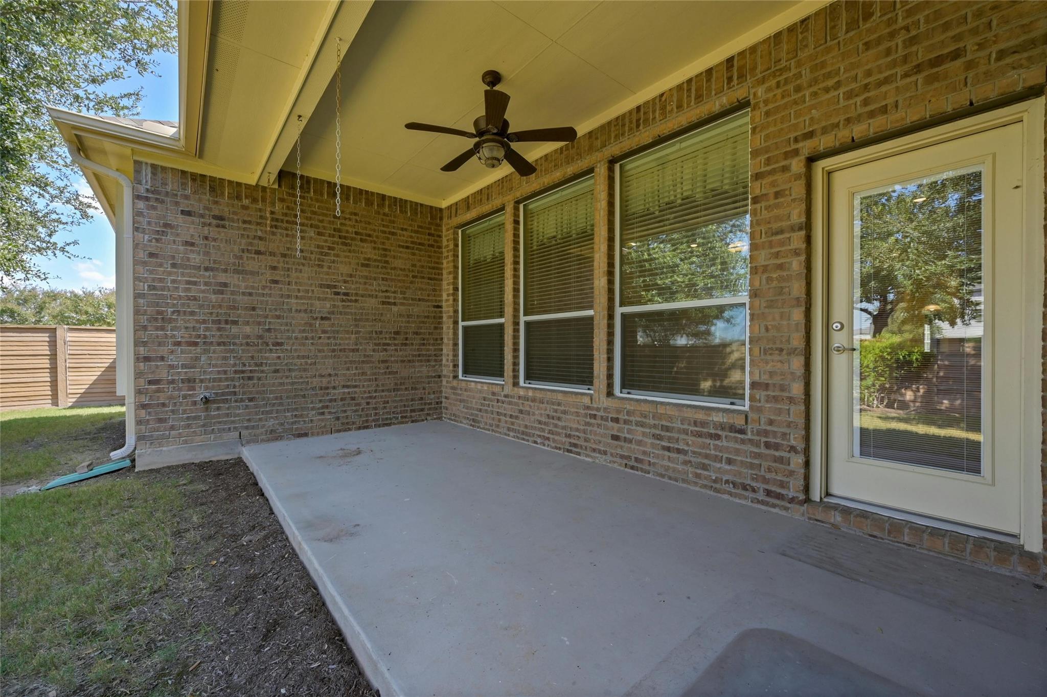 13108 Craven Ln Property Photo 26