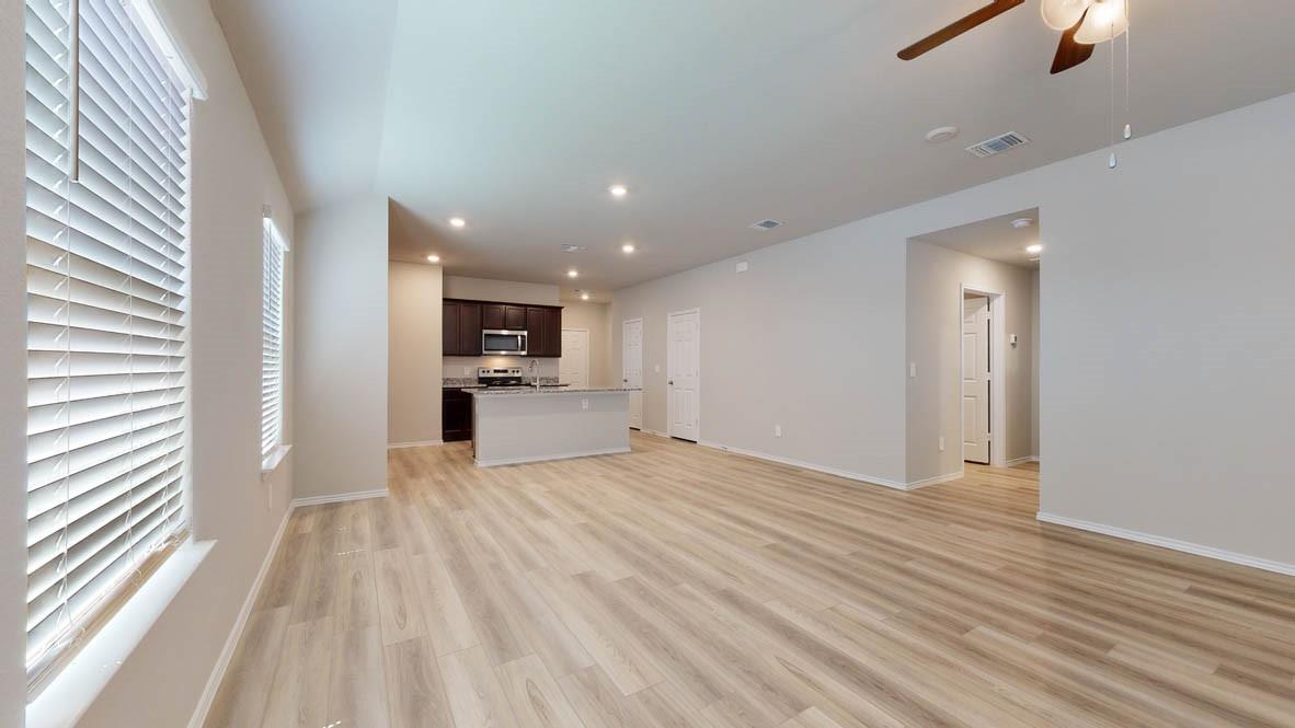 1331 Brookfield St Property Photo 8