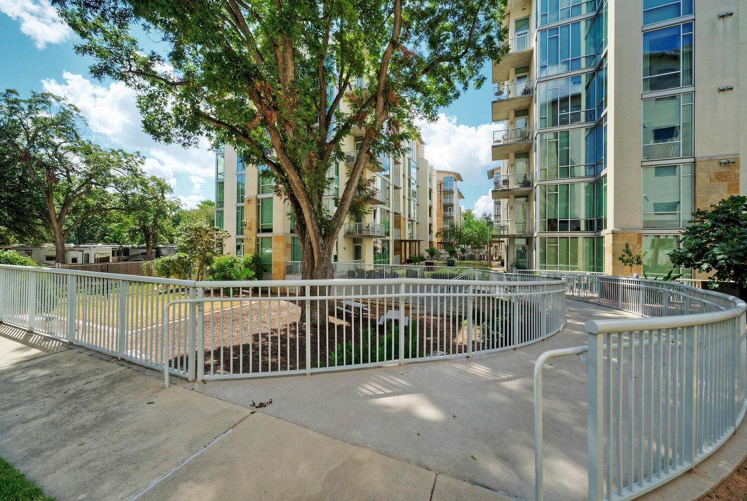 1600 Barton Springs Rd 1103 Property Photo 39