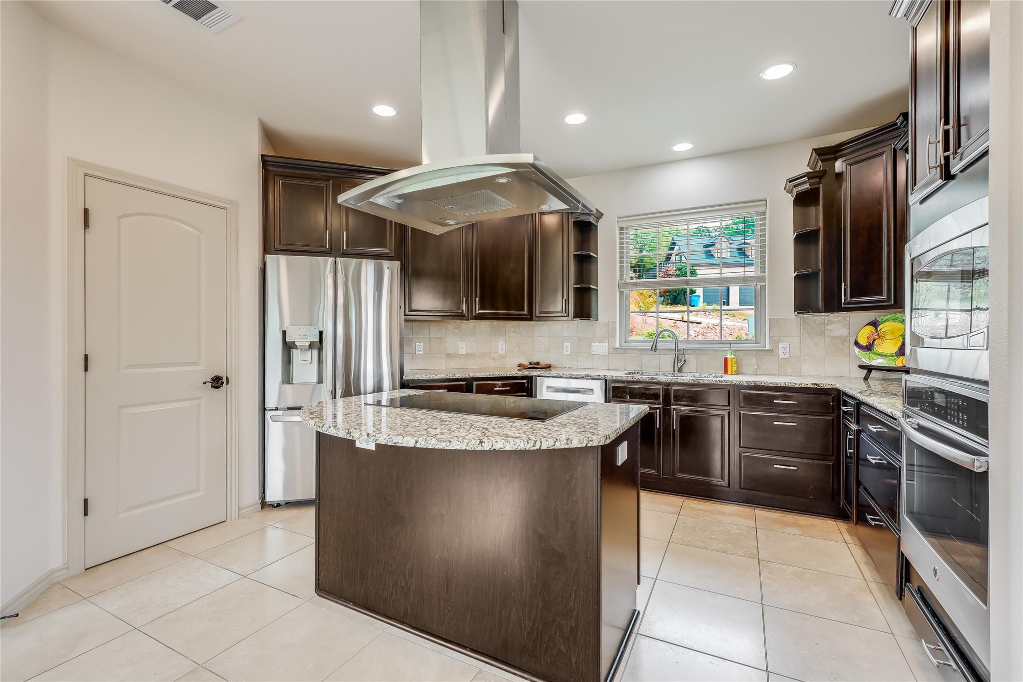 20909 Magellan Cv Property Photo 10