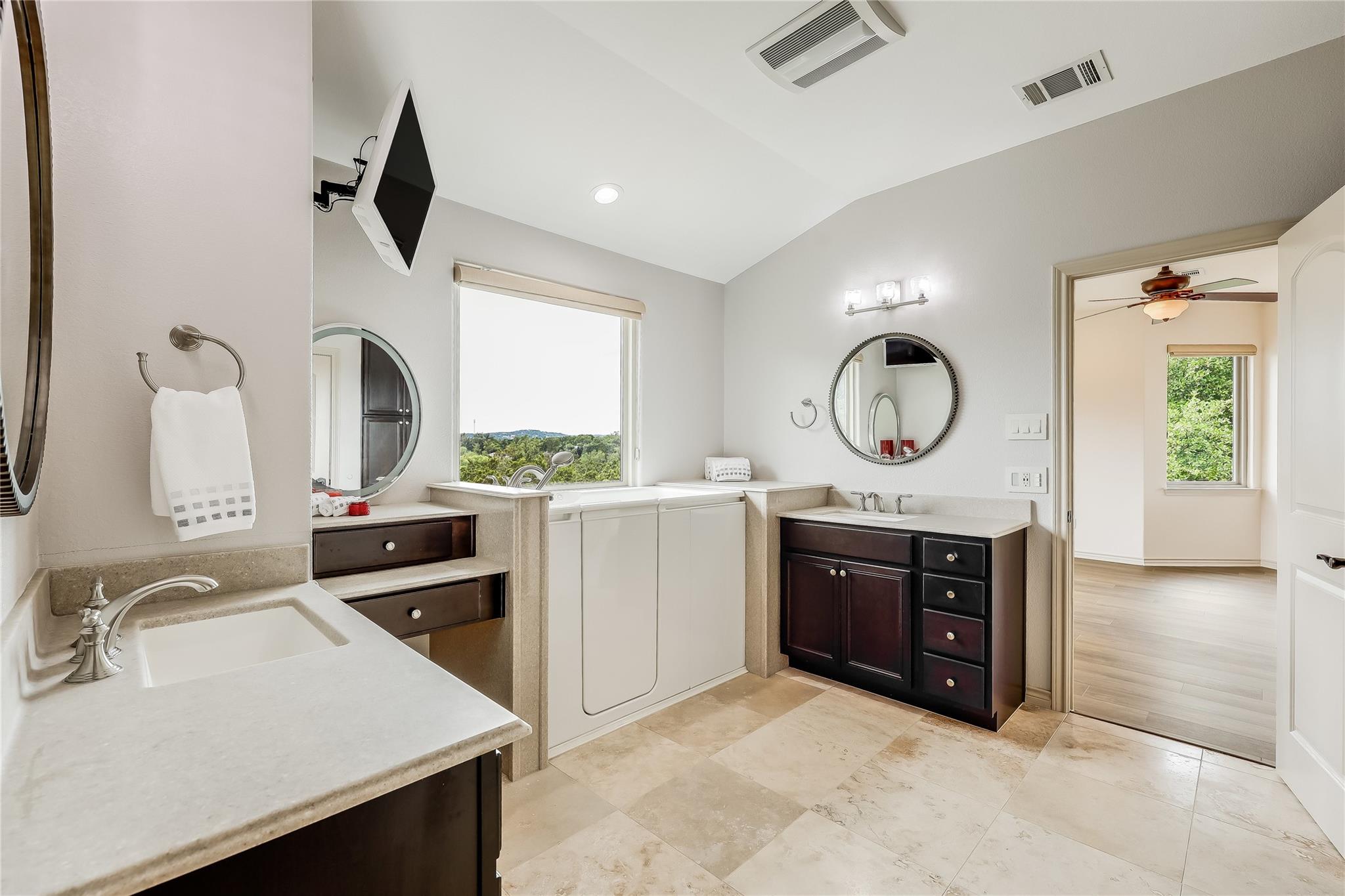 20909 Magellan Cv Property Photo 14