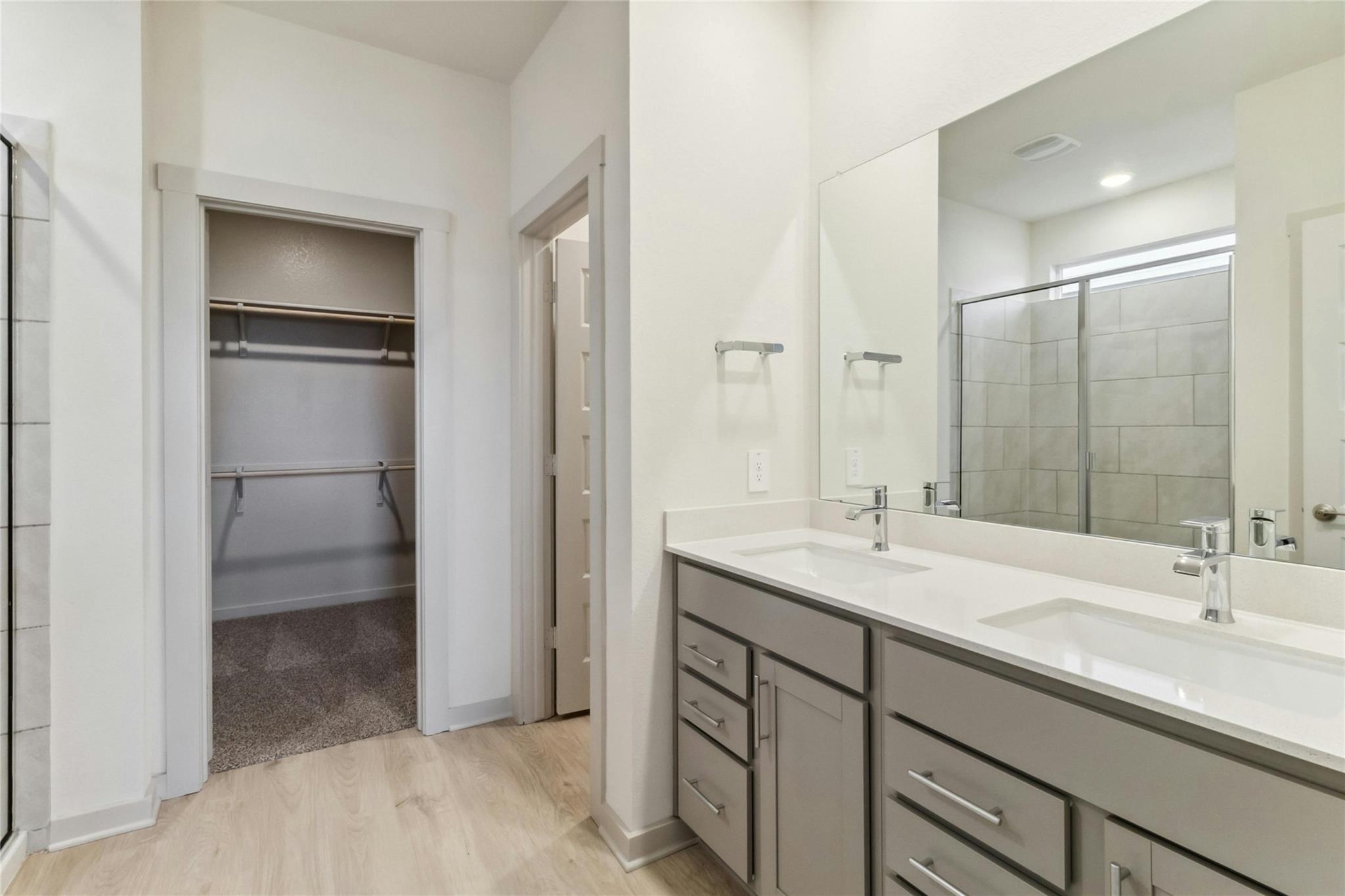 108 New Haven St Property Photo 20
