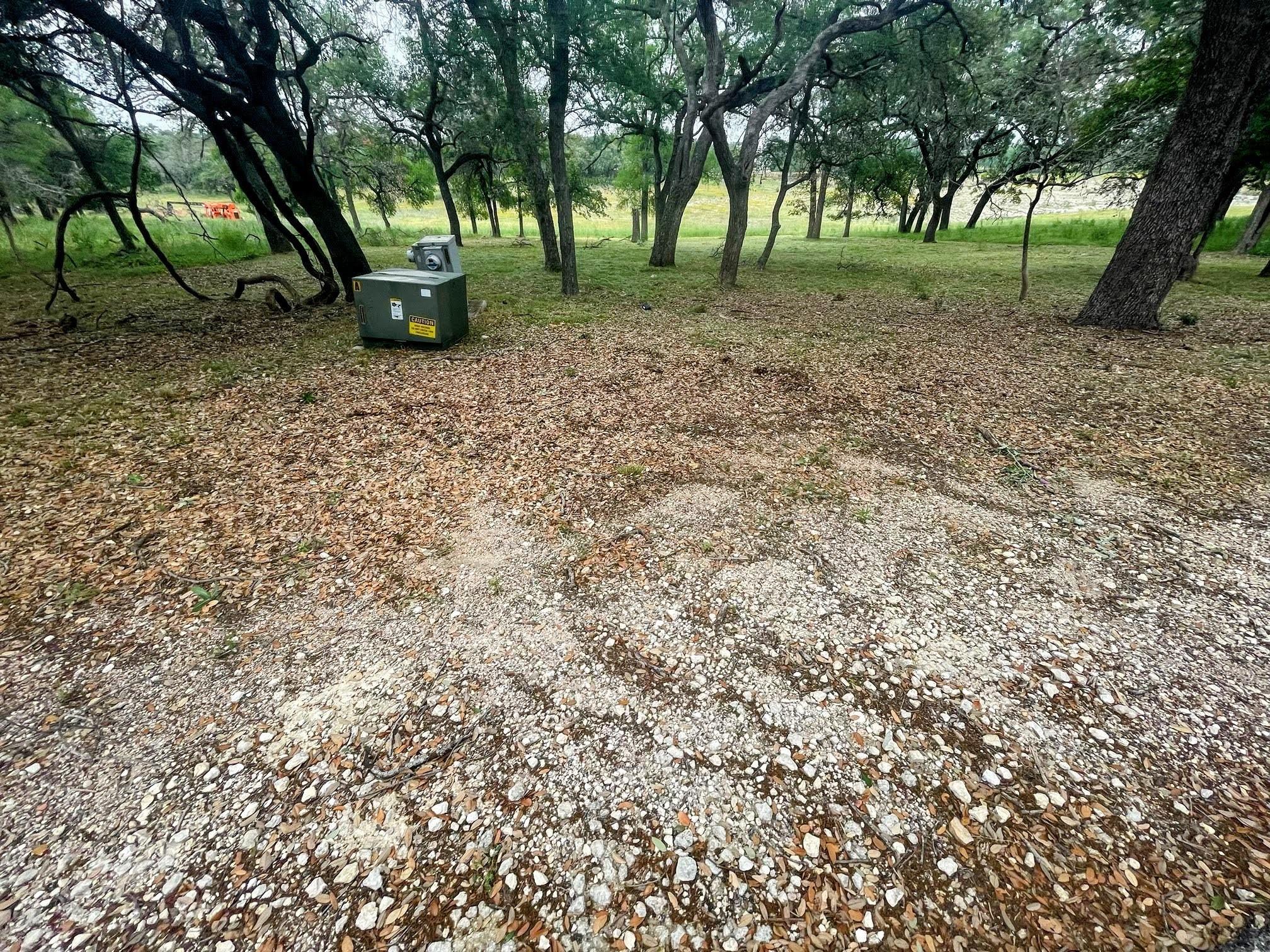 1307 Emerald Rd Property Photo 5
