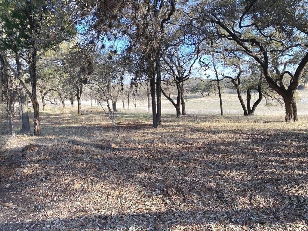 1307 Emerald Rd Property Photo 6