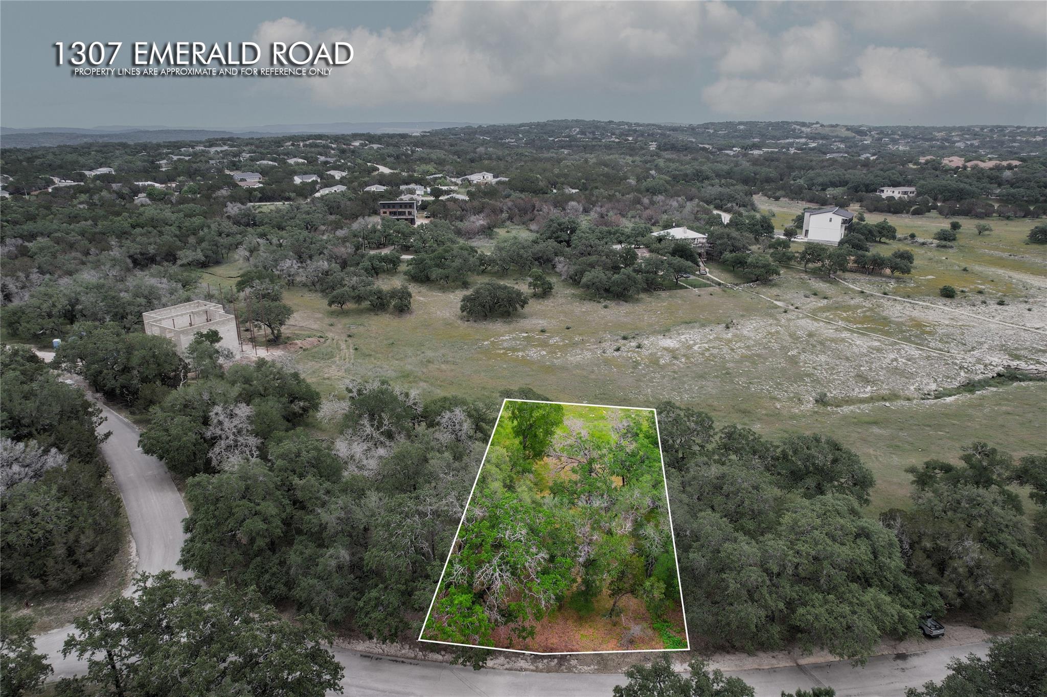 1307 Emerald Rd Property Photo 13