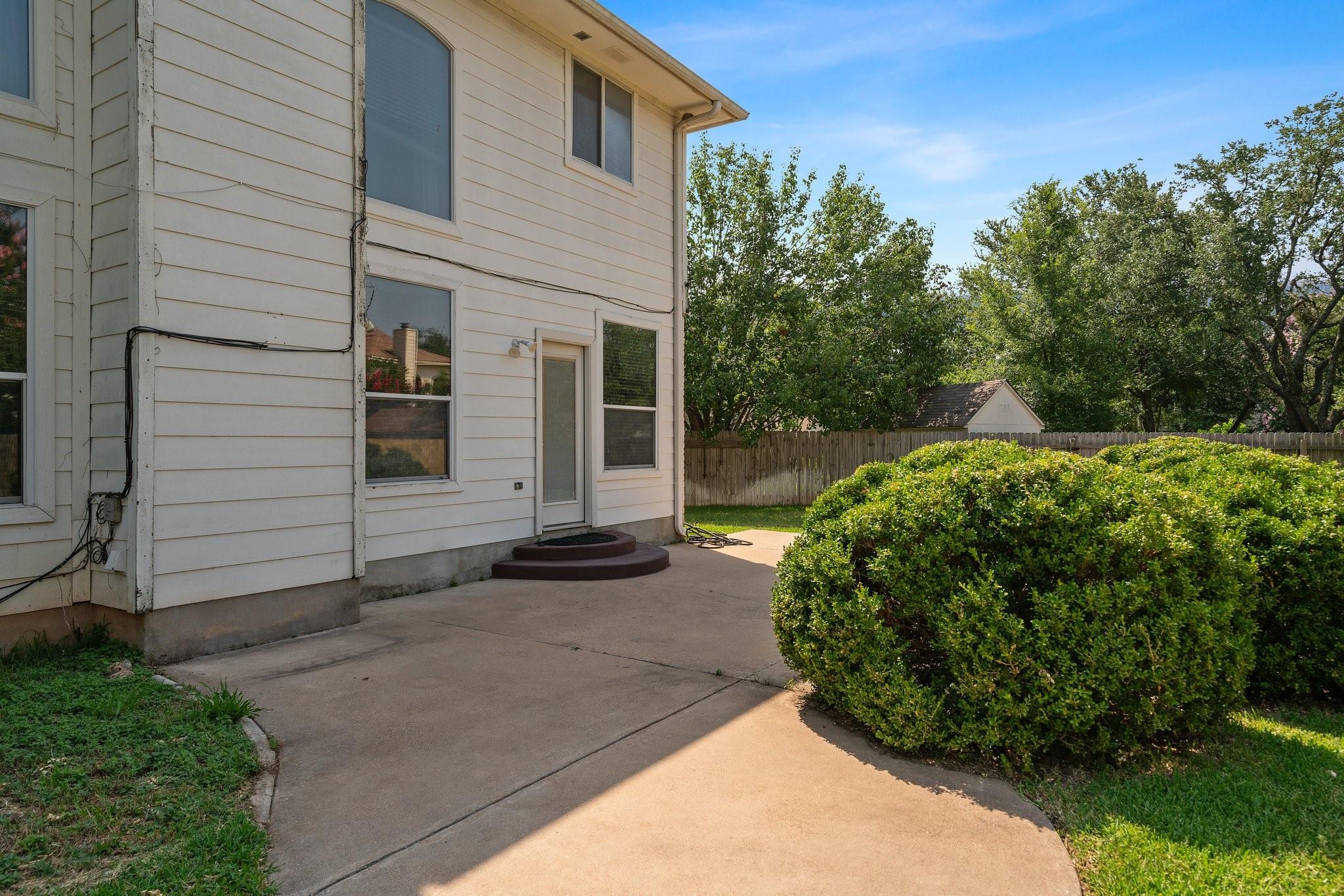 7002 Currier Cv Property Photo 24