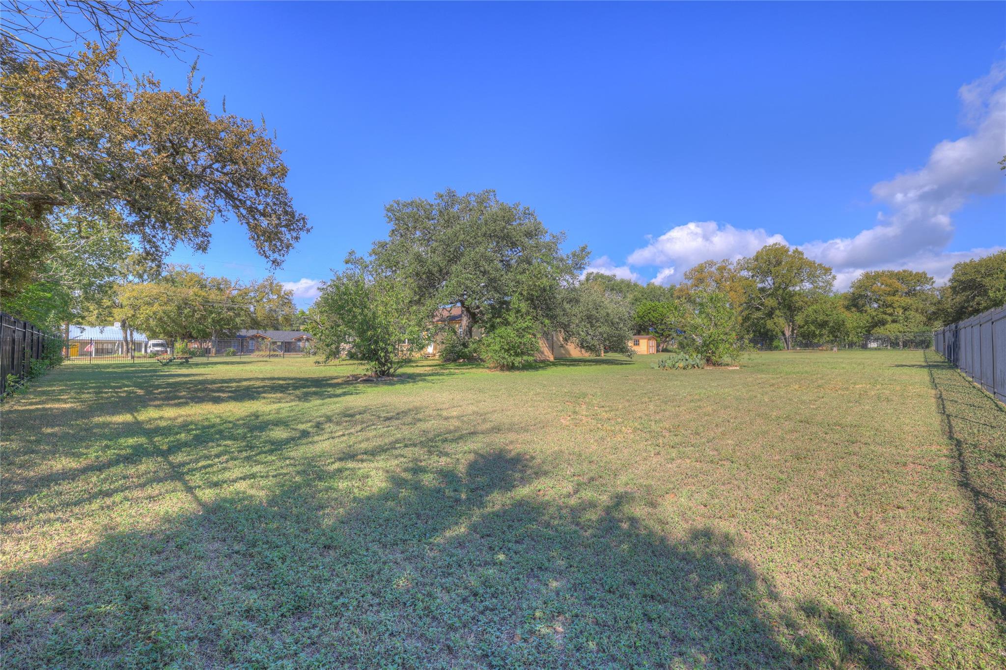 800 N Bishop St Property Photo 31
