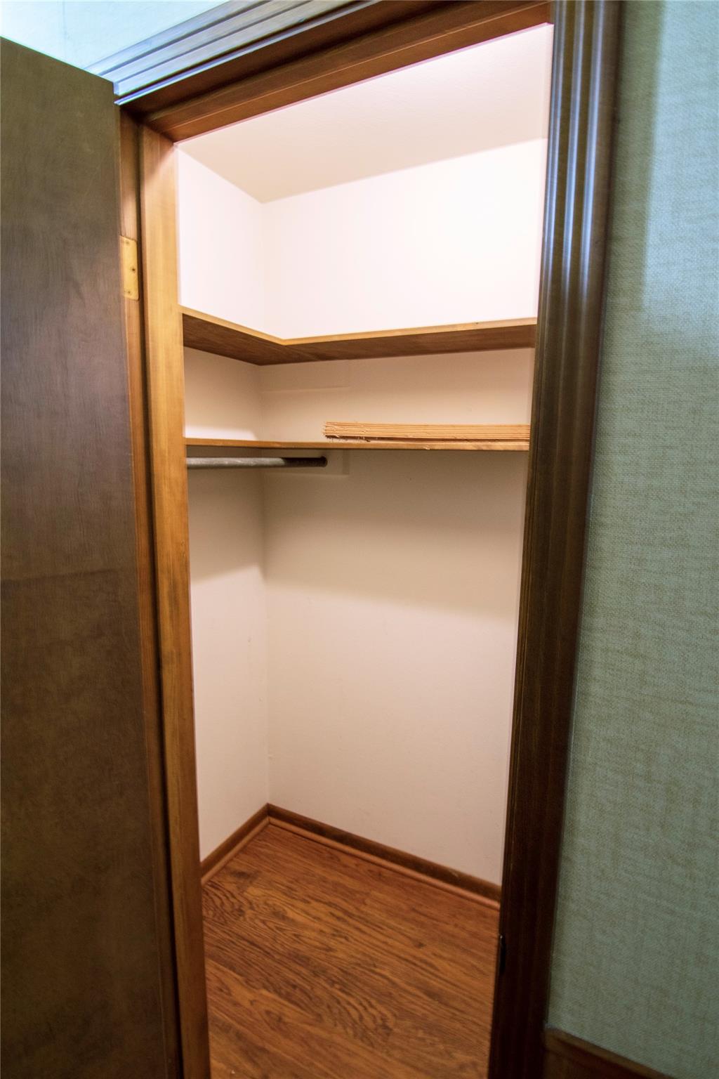 209 Simpson St Property Photo 22