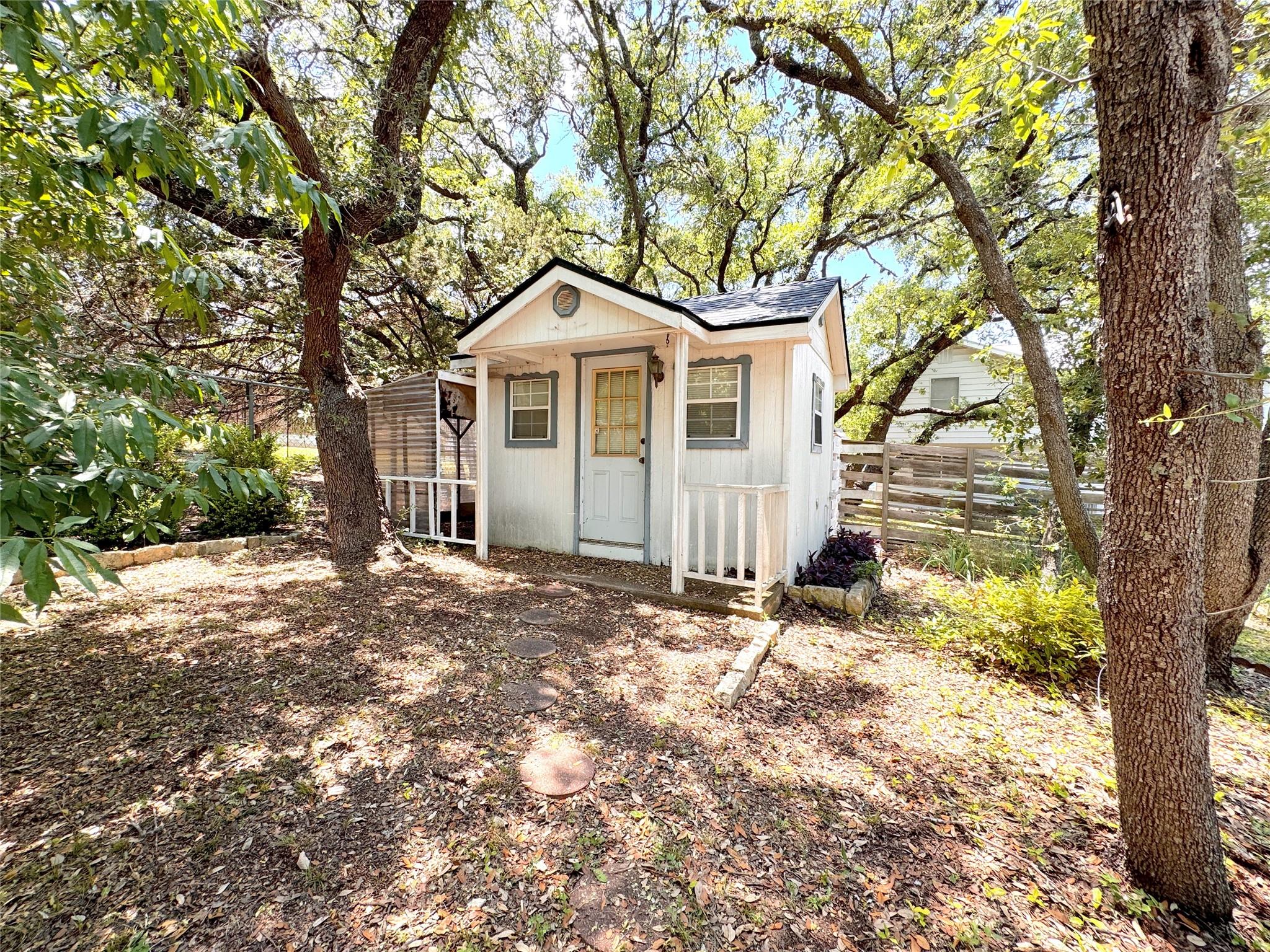 1596 Patty Dr Property Photo 7