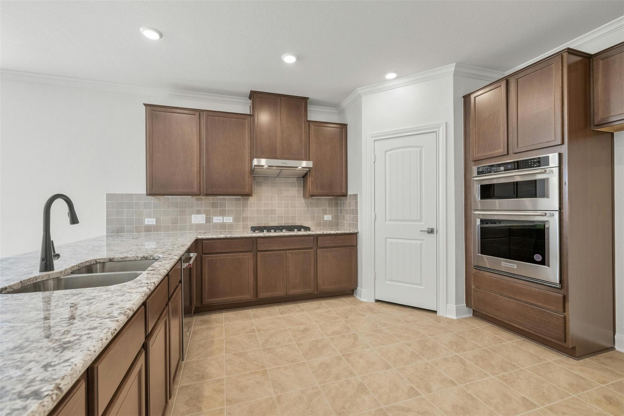 3601 Lapio Way Property Photo 11