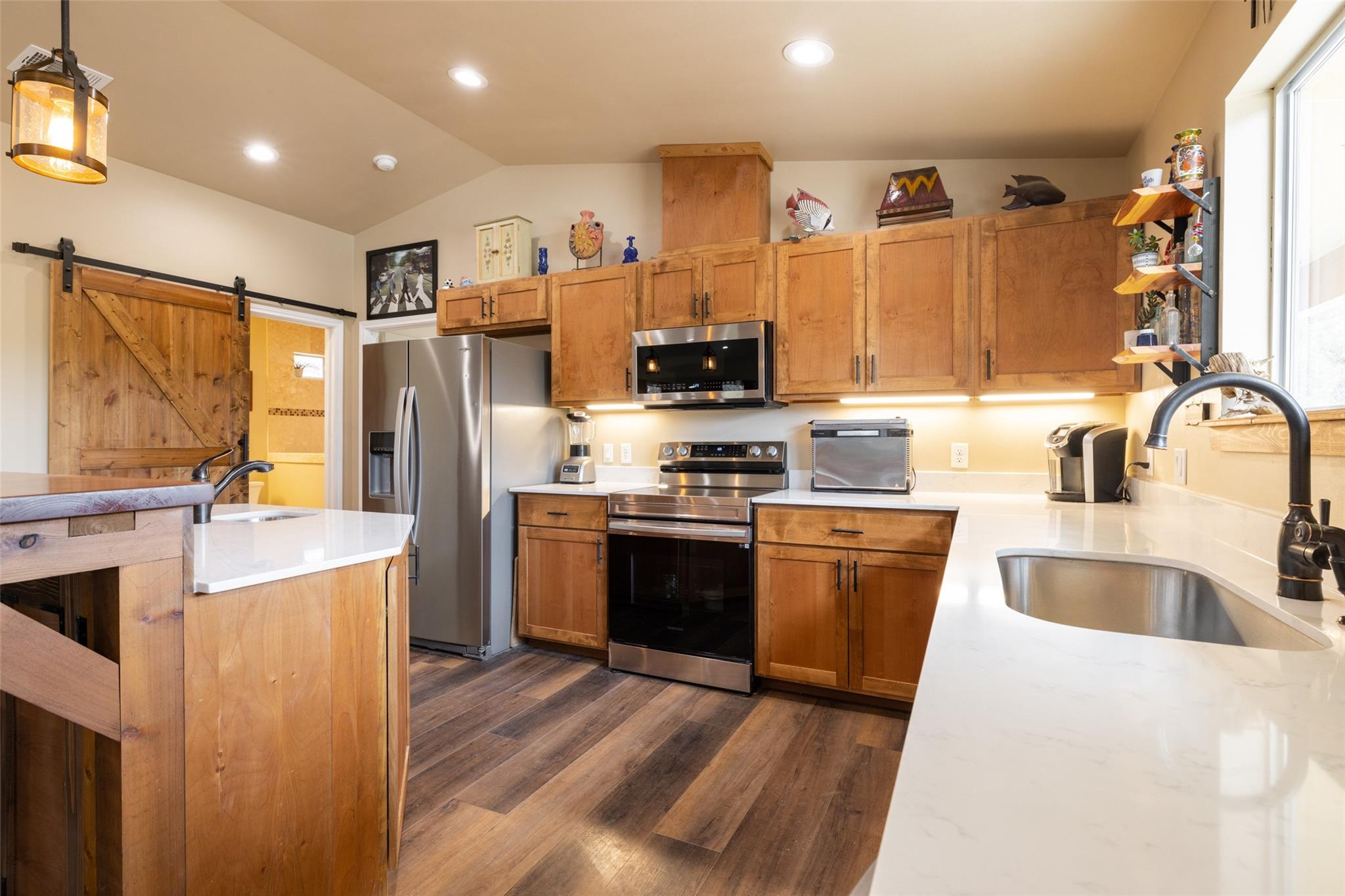 15101 Dexler Dr Property Photo 16
