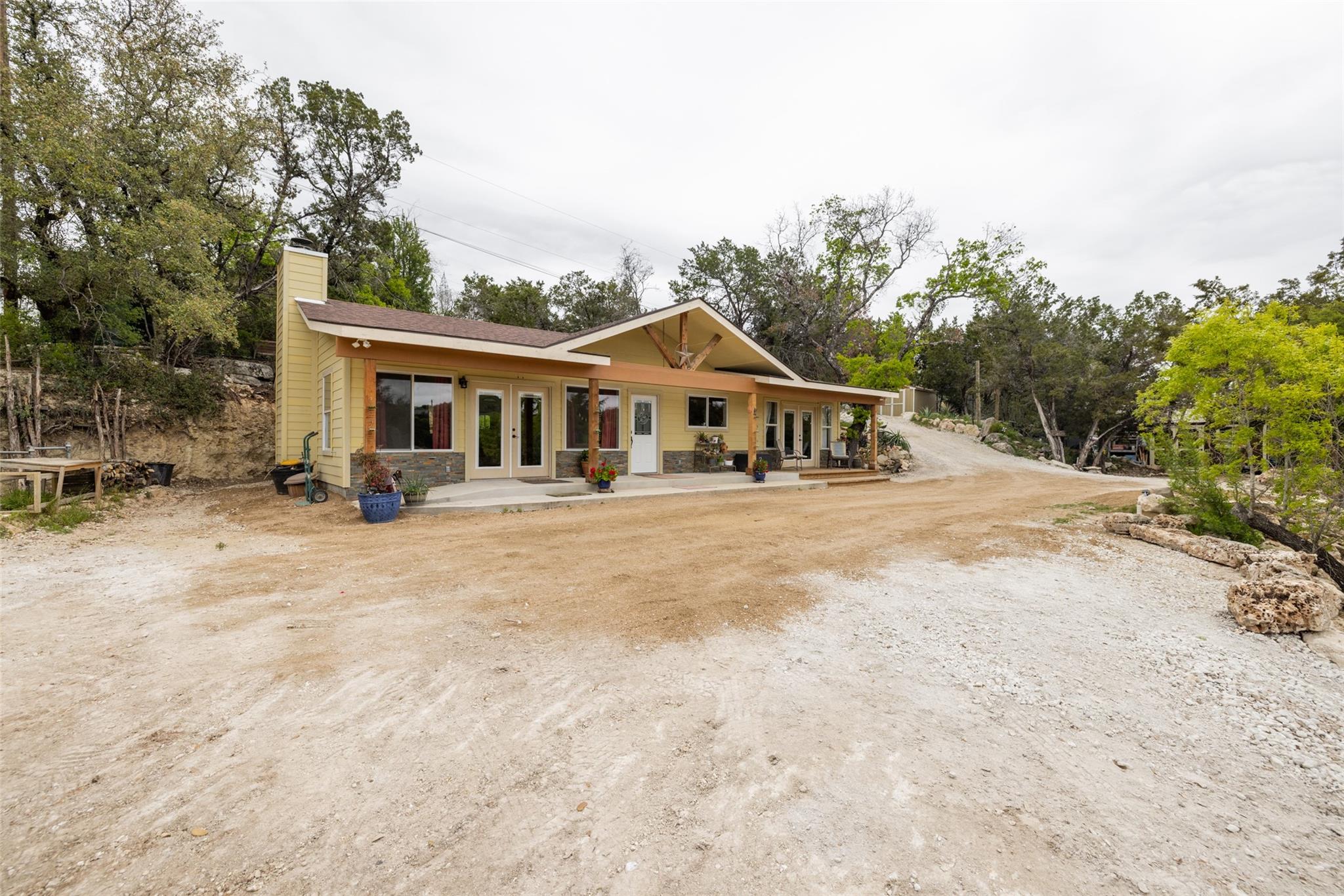 15101 Dexler Dr Property Photo 29