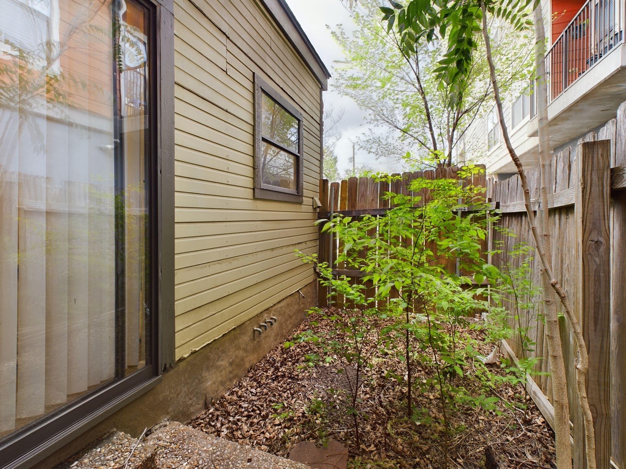 2815 Rio Grande St 101 Property Photo 1
