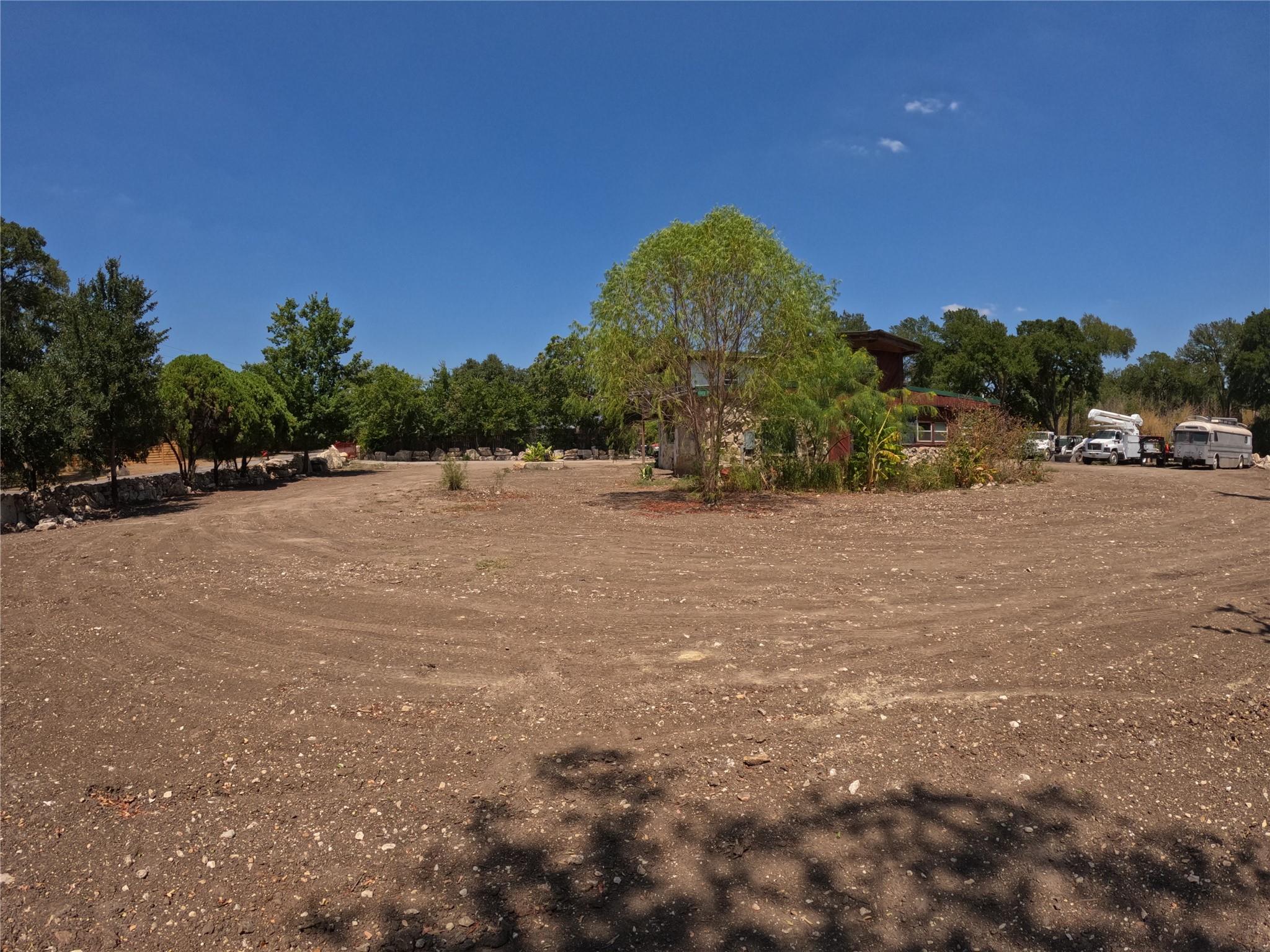 3 Pillow Rd Property Photo 9
