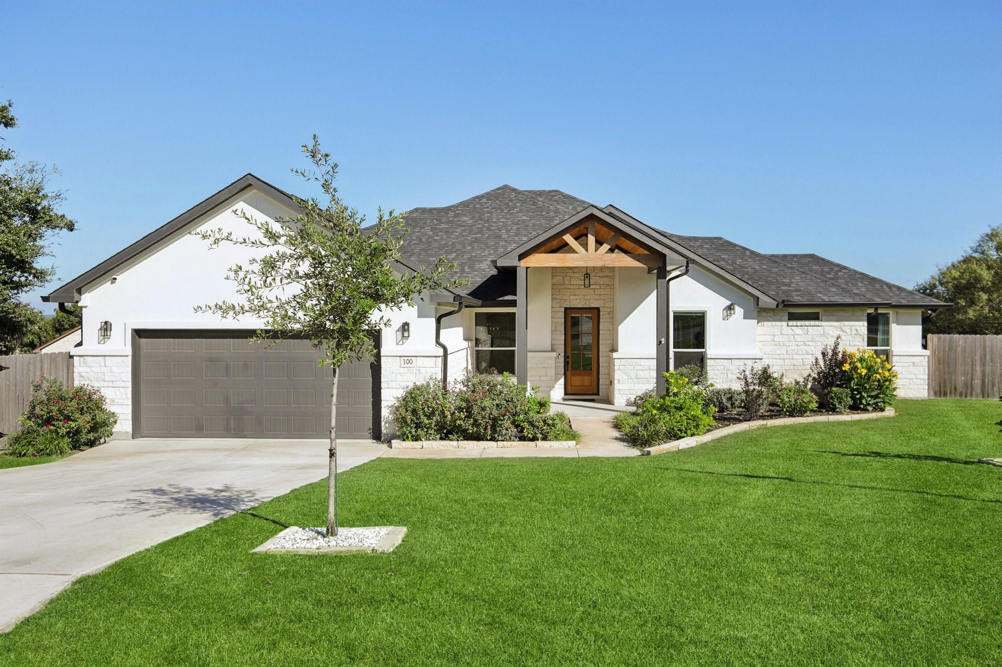 100 Colby Canyon Dr Property Photo 3