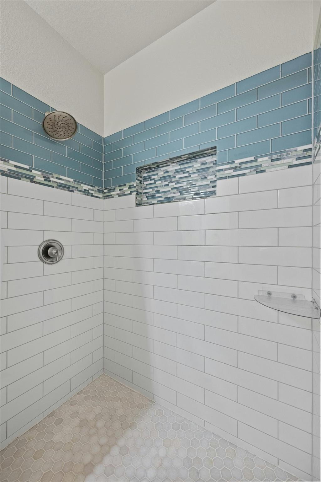 12253 Abbey Glen Ln D Property Photo 17