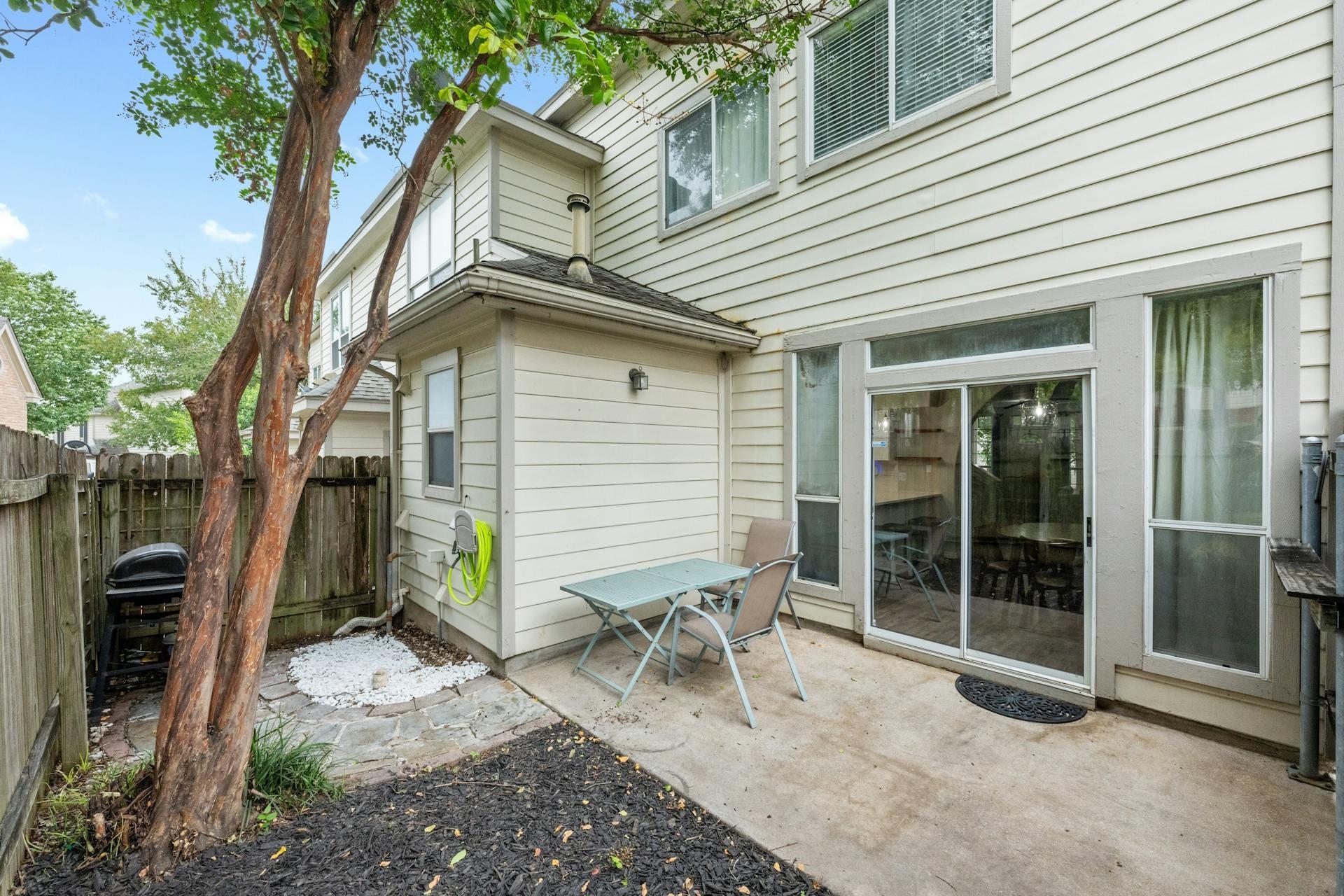12253 Abbey Glen Ln D Property Photo 23