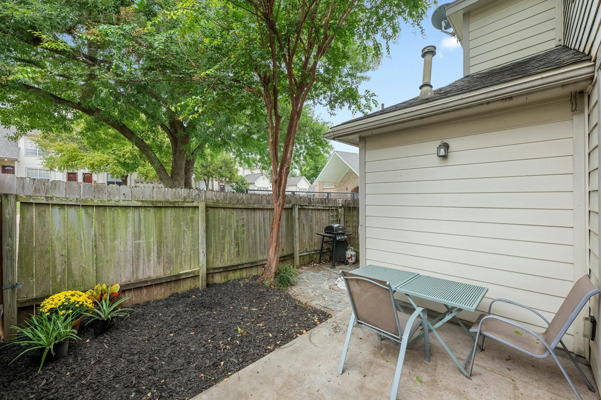 12253 Abbey Glen Ln D Property Photo 24