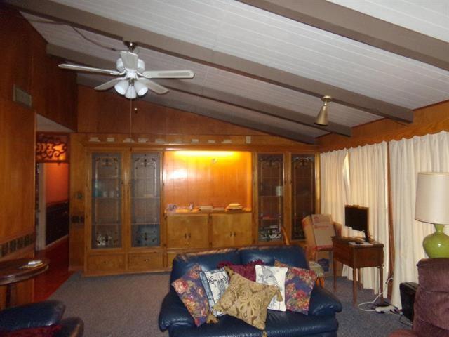 110 W Lakecrest Dr Property Photo 23