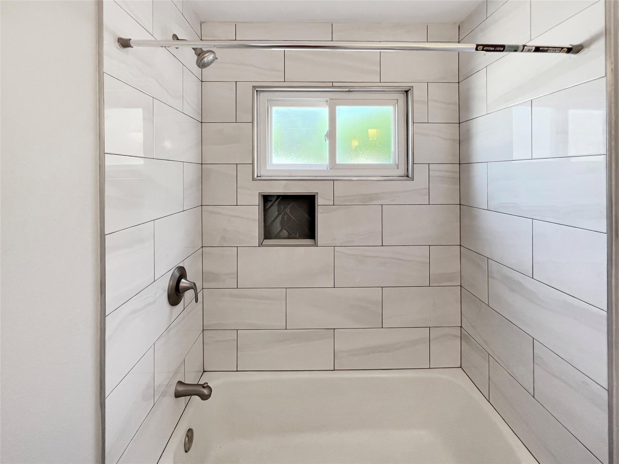 9614 Newfoundland Cir Property Photo 19