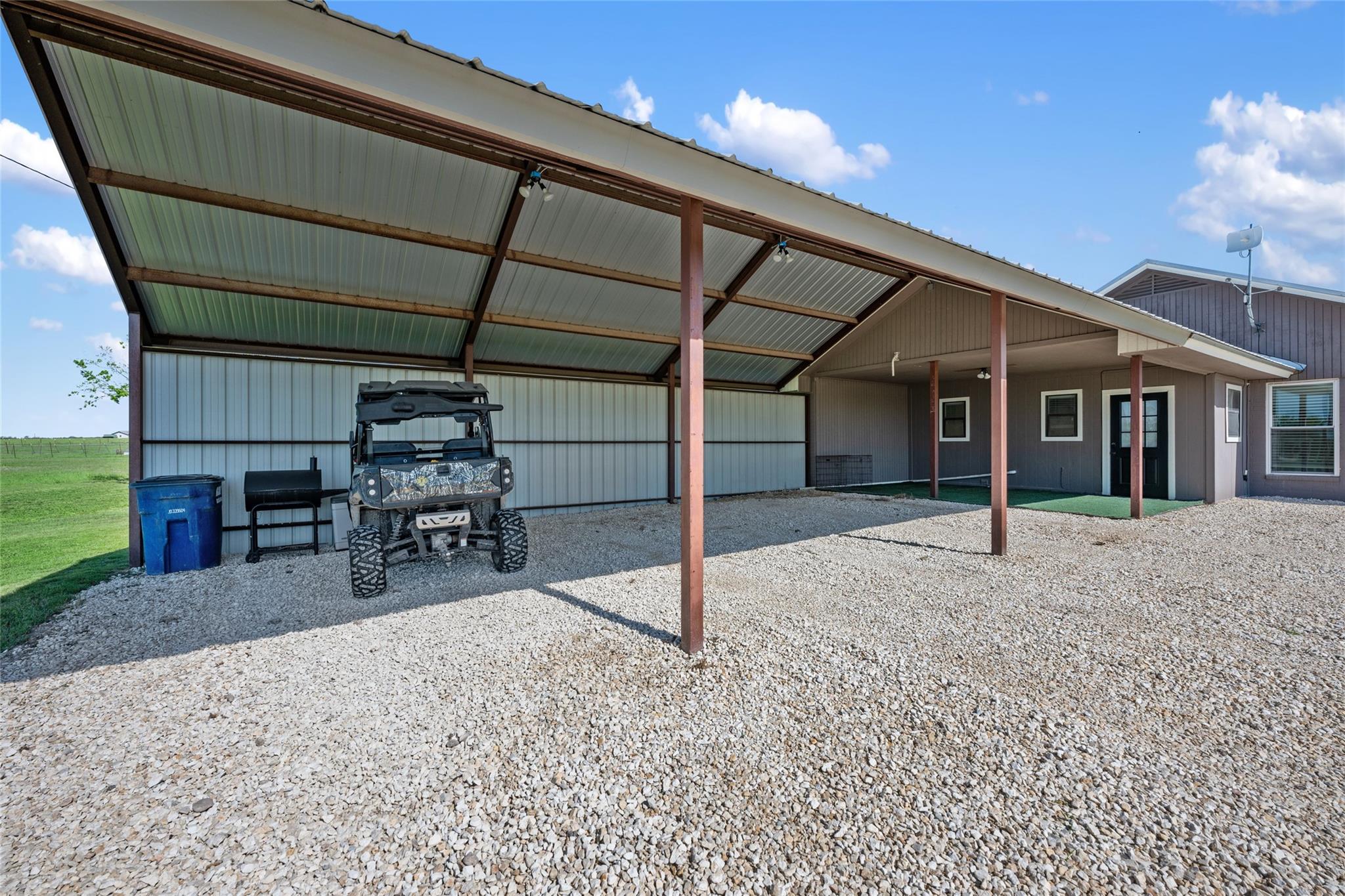 3350 County Road 303 Property Photo 3