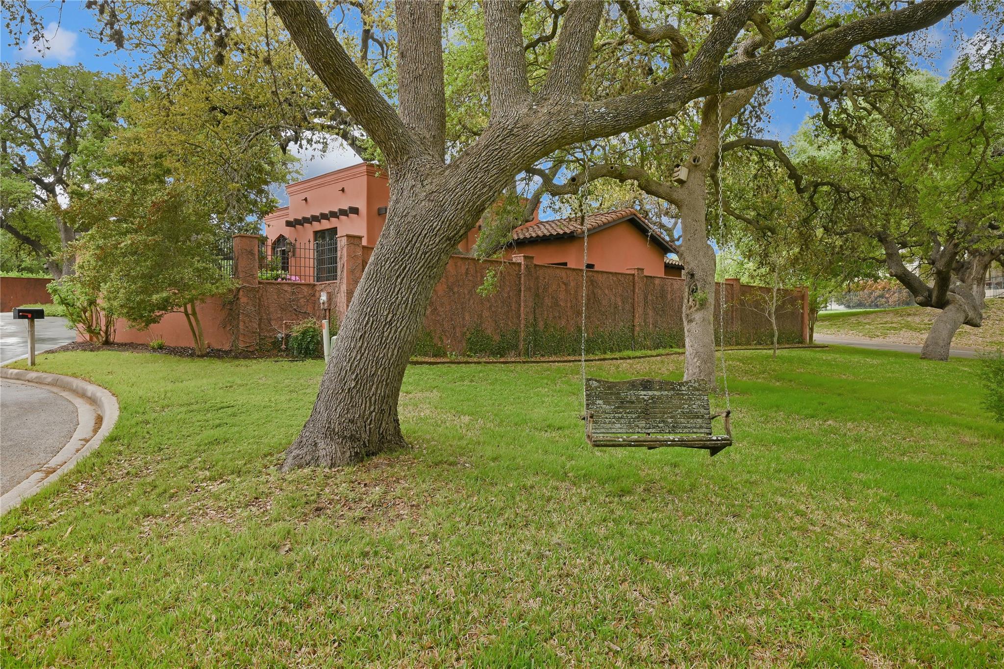 1887 Arbolas Ct Property Photo 34