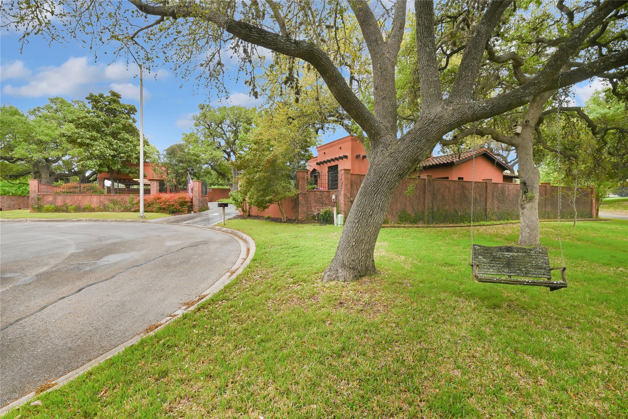 1887 Arbolas Ct Property Photo 38