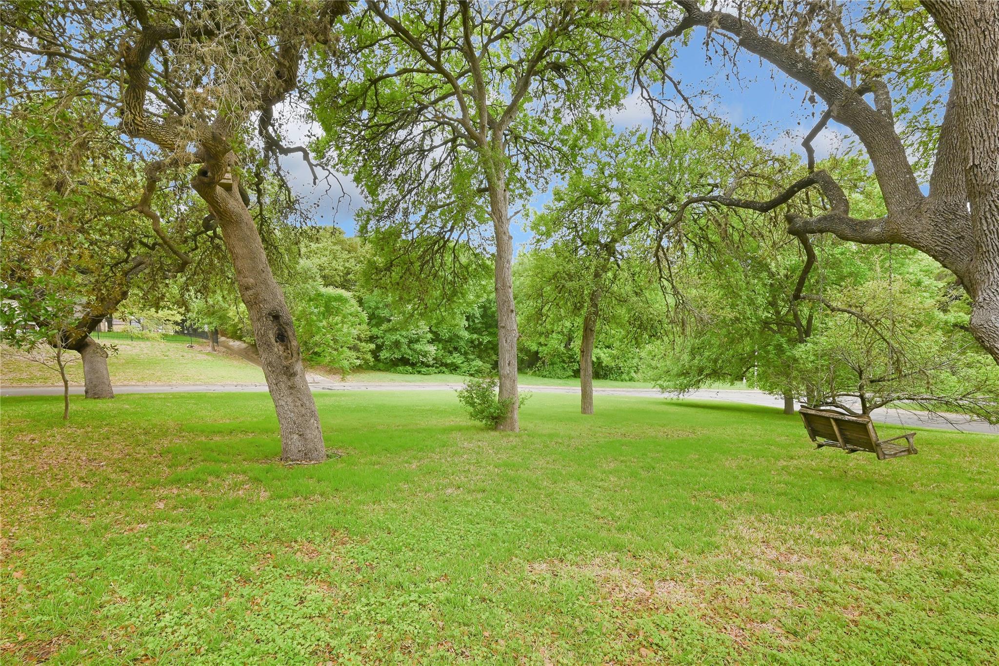 1887 Arbolas Ct Property Photo 39