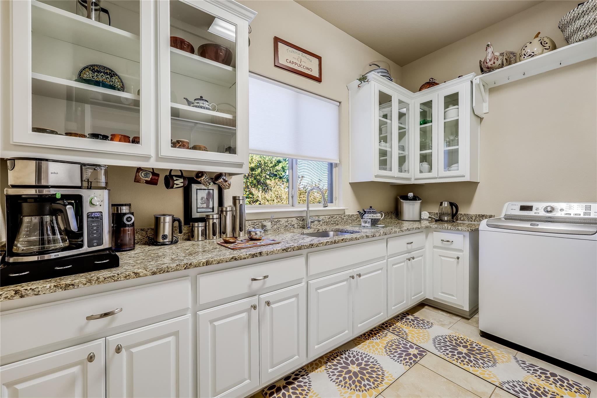 7618 Turnback Ledge Trl Property Photo 10