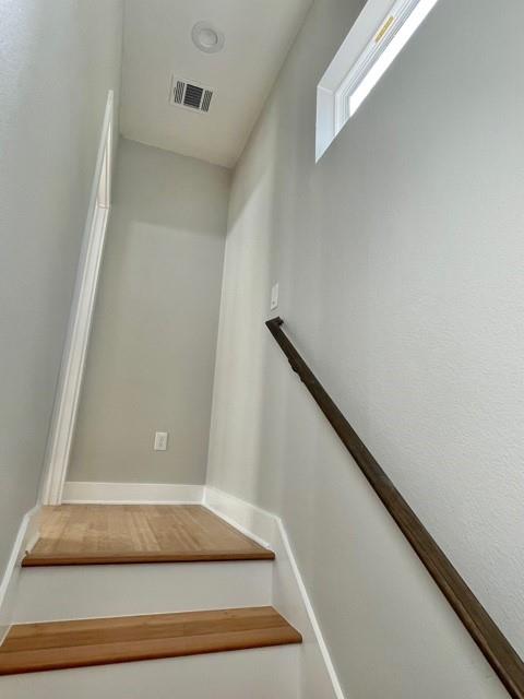 5711 Tura Ln 2 Property Photo 9