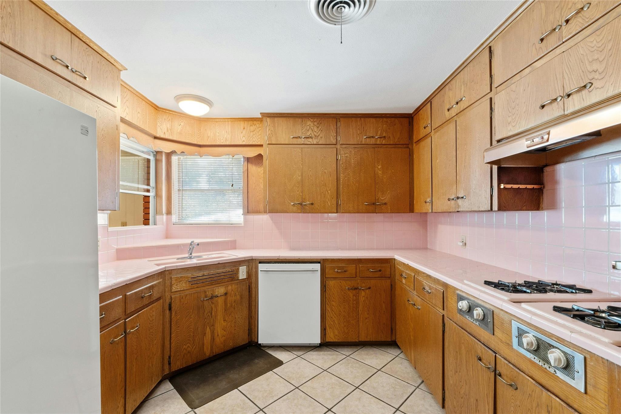 1311 Ridgehaven Dr Property Photo 11