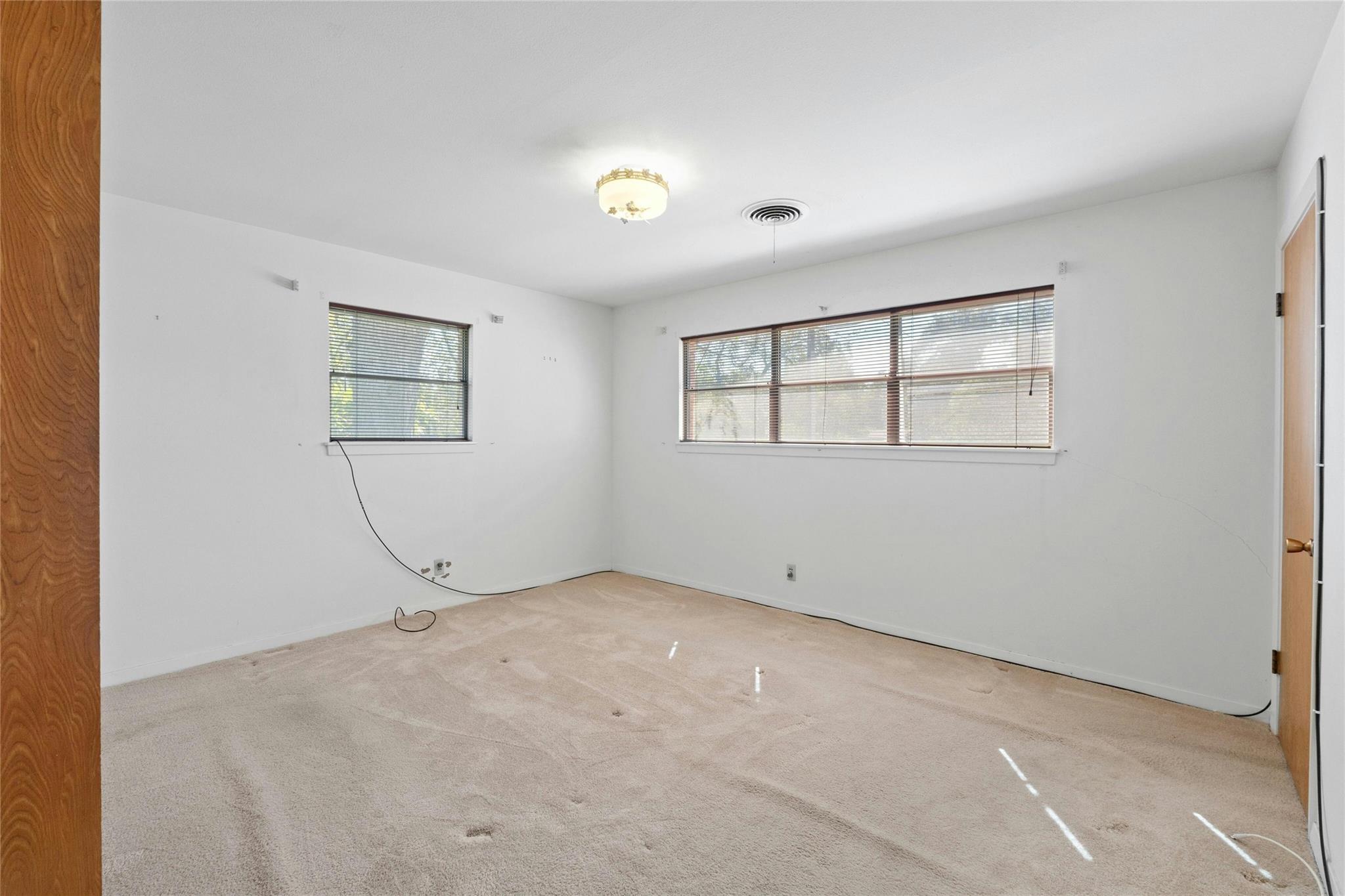 1311 Ridgehaven Dr Property Photo 14