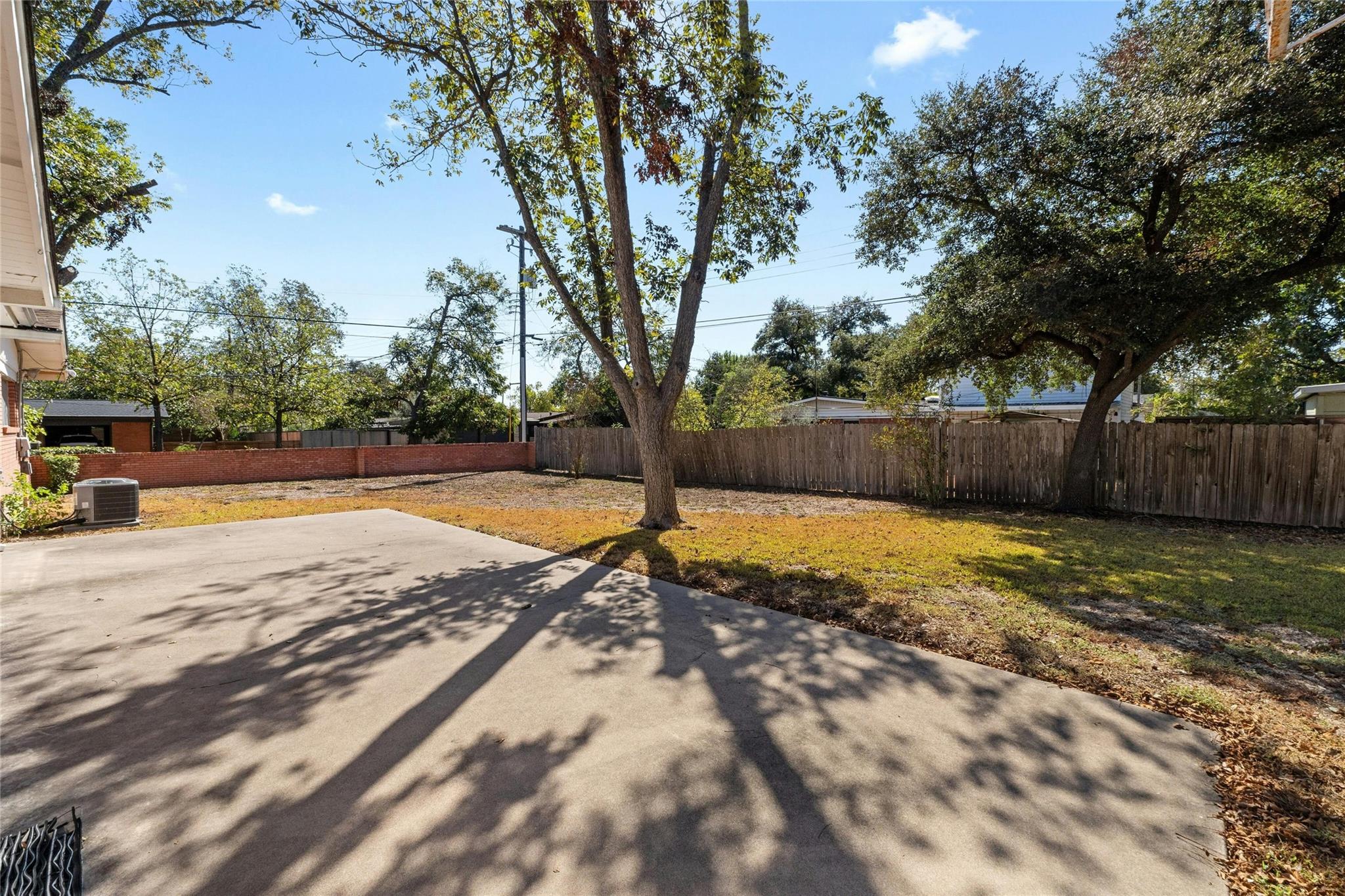 1311 Ridgehaven Dr Property Photo 29