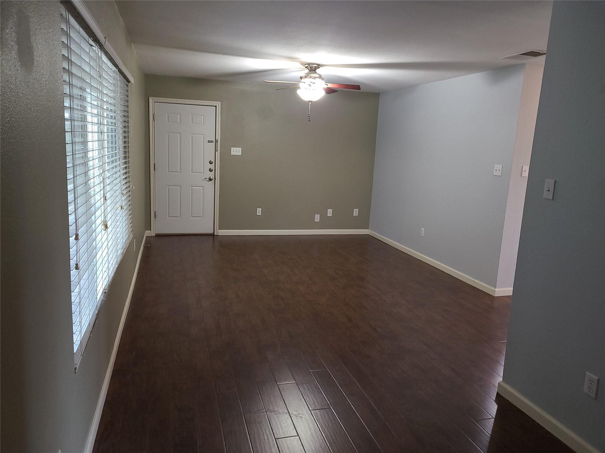 2450 Ashdale Dr C-224 Property Photo 4