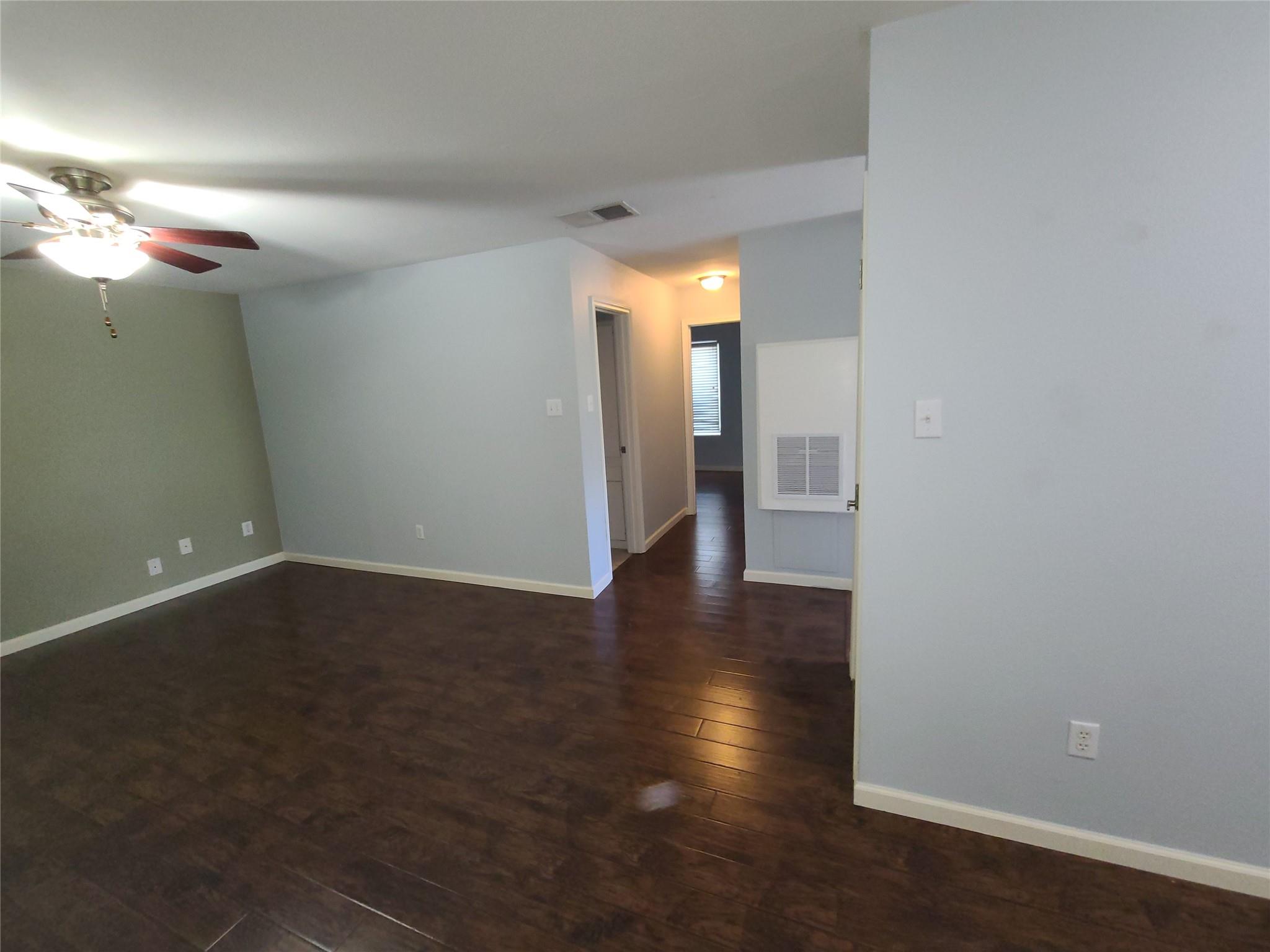 2450 Ashdale Dr C-224 Property Photo 6