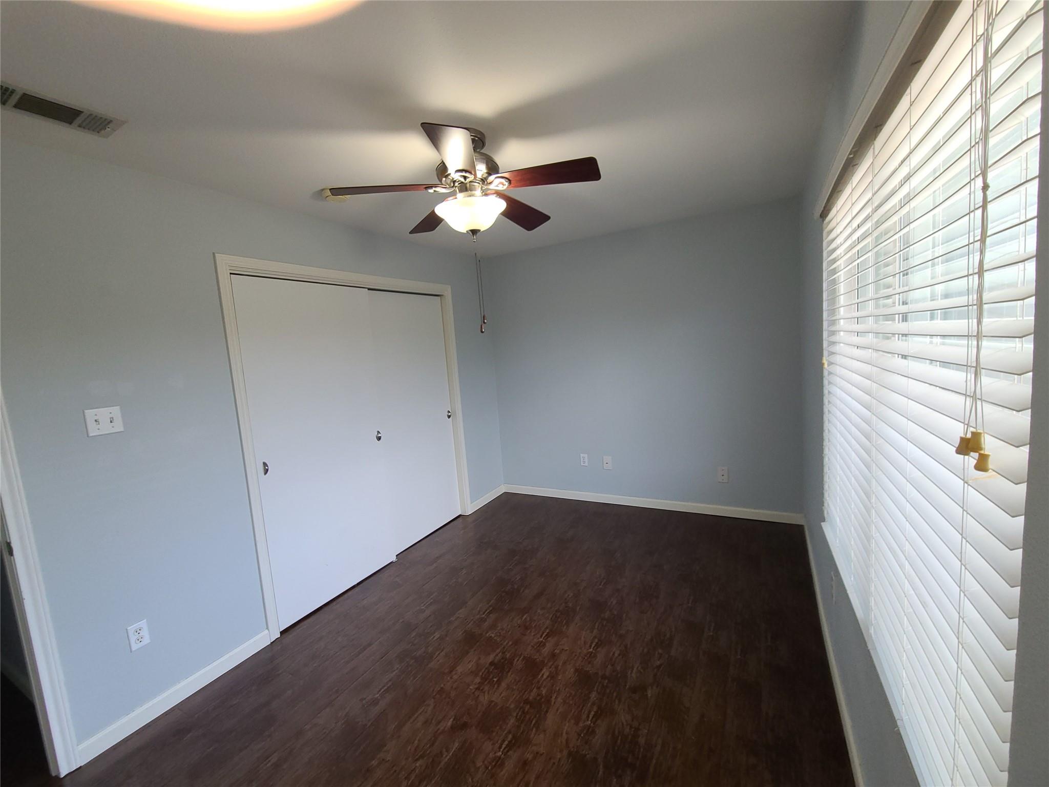 2450 Ashdale Dr C-224 Property Photo 11